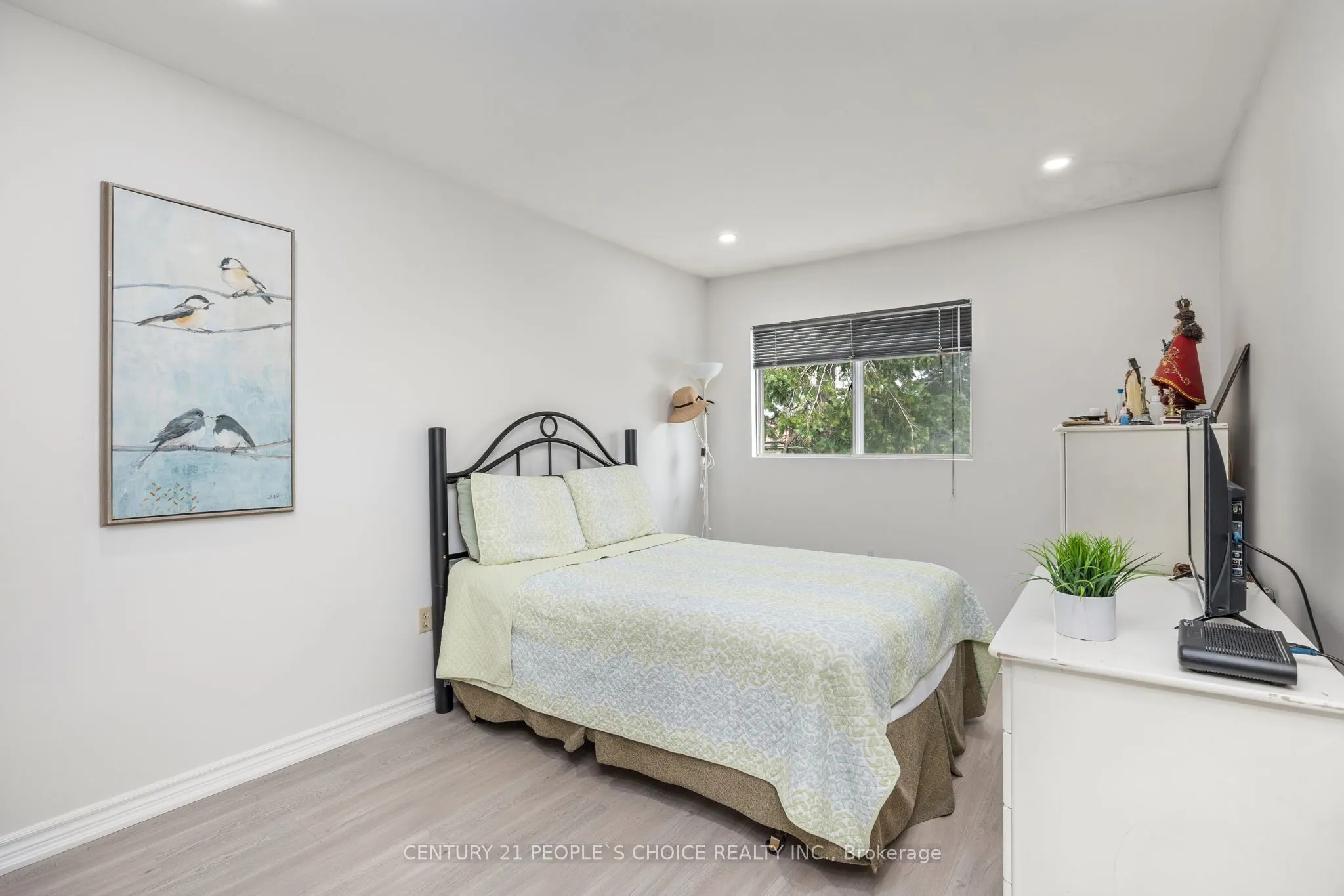 3500 Glen Erin Drive, #23
