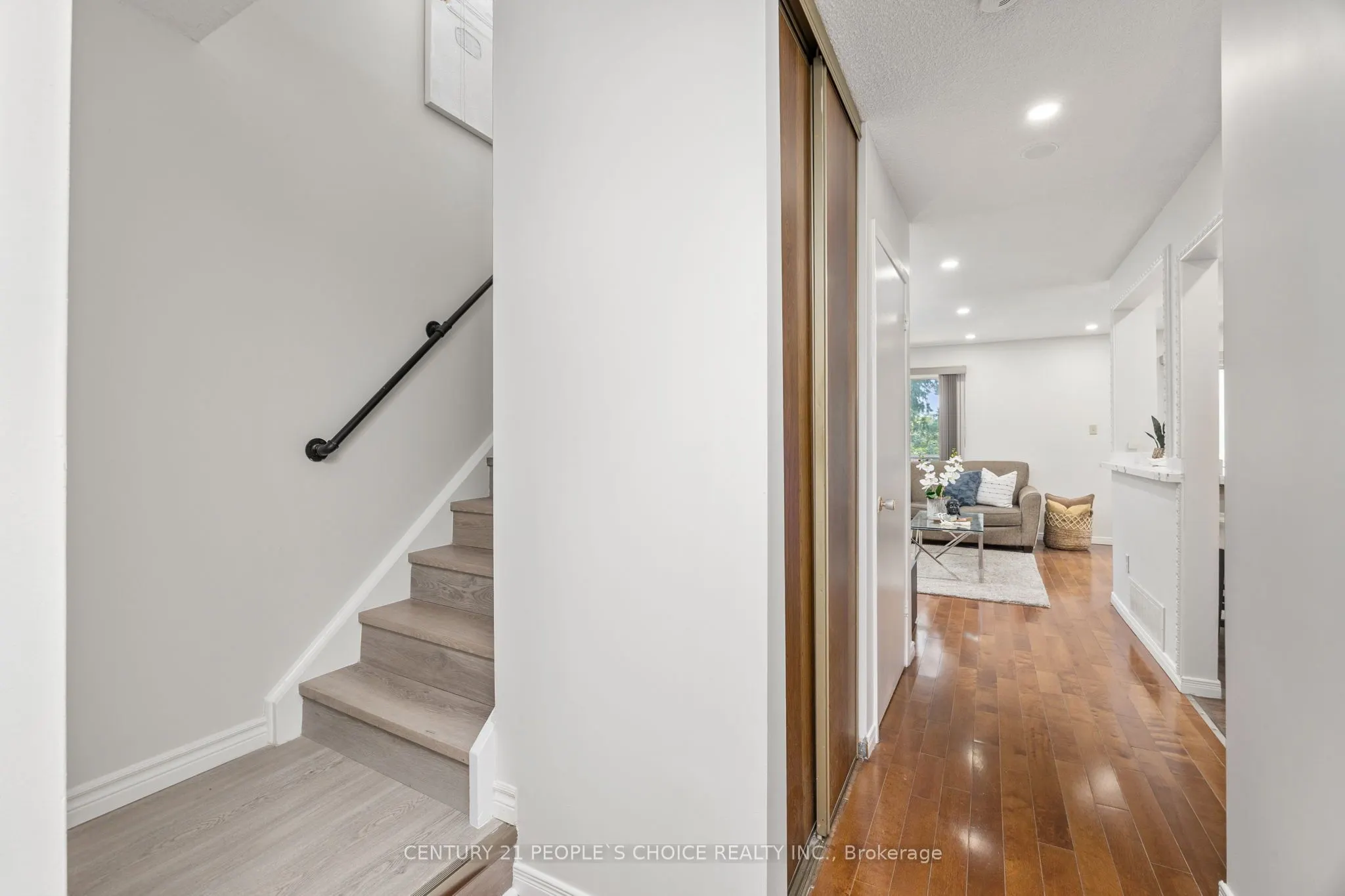 3500 Glen Erin Drive, #23