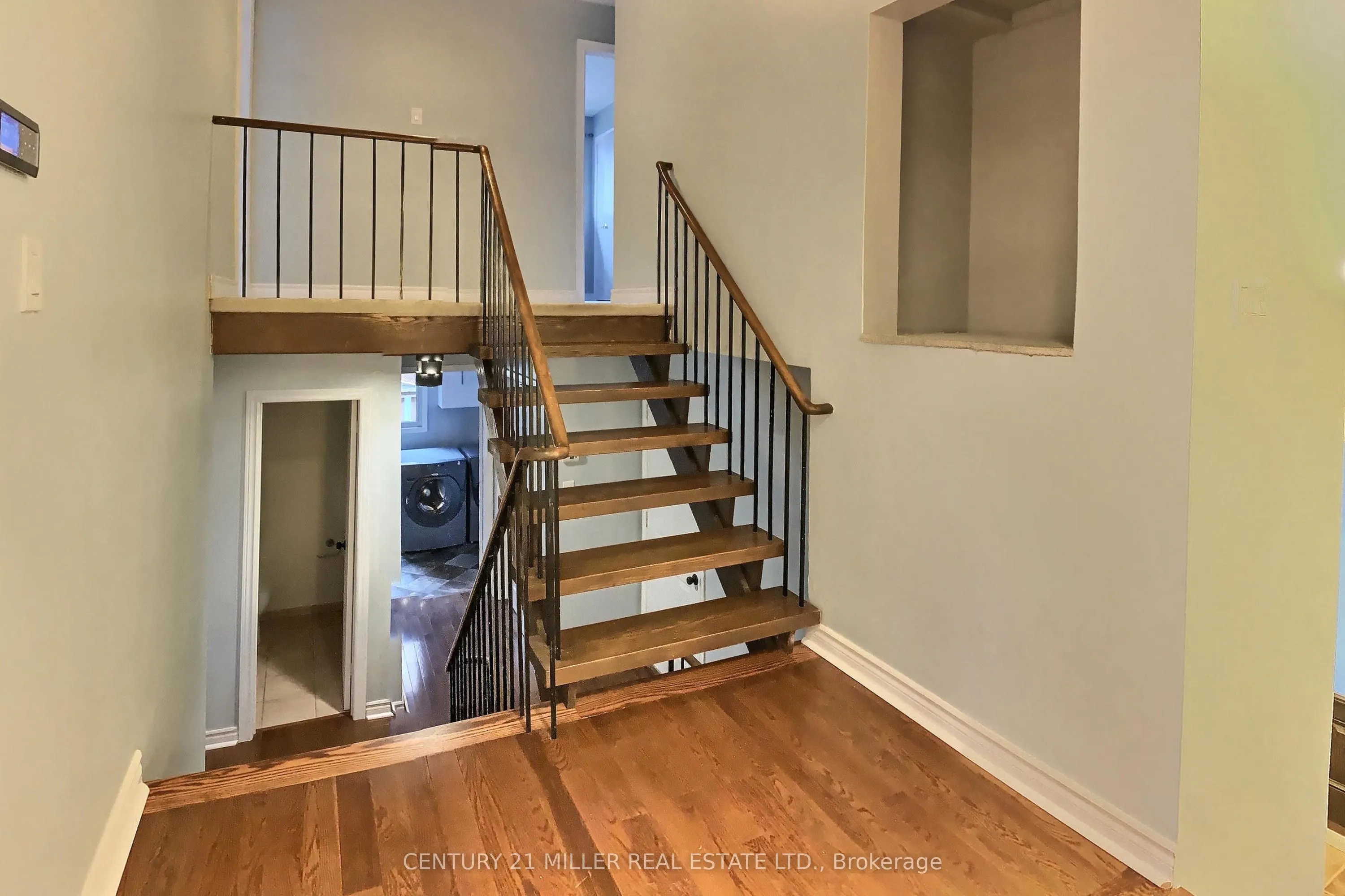 163 Castle Crescent
