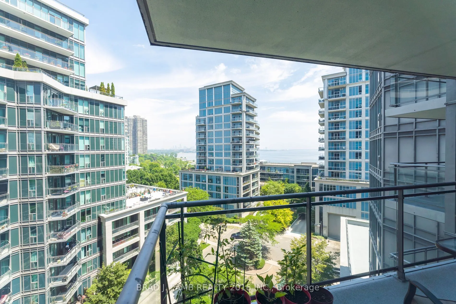 2121 Lake Shore Boulevard W, #909