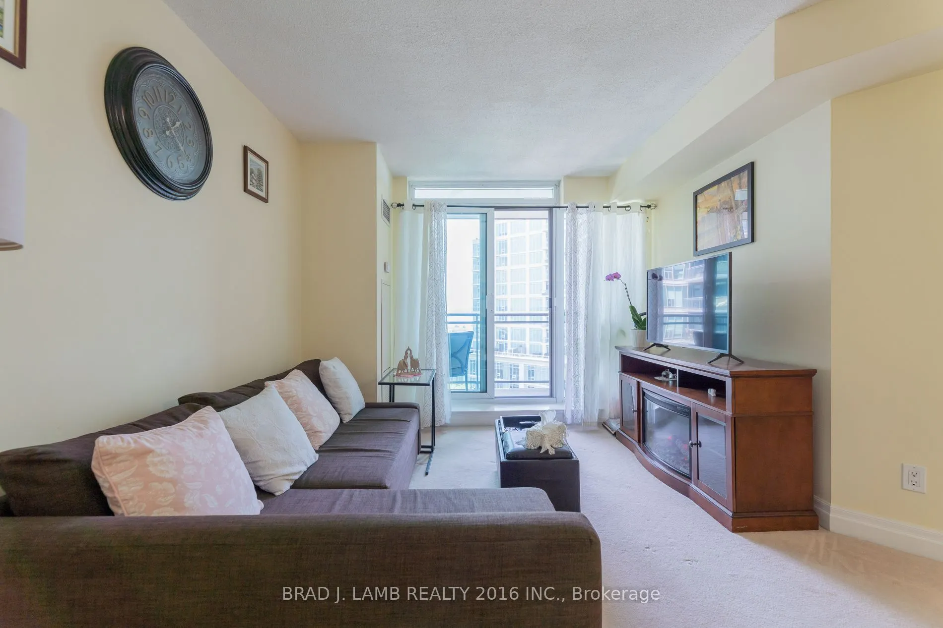 2121 Lake Shore Boulevard W, #909