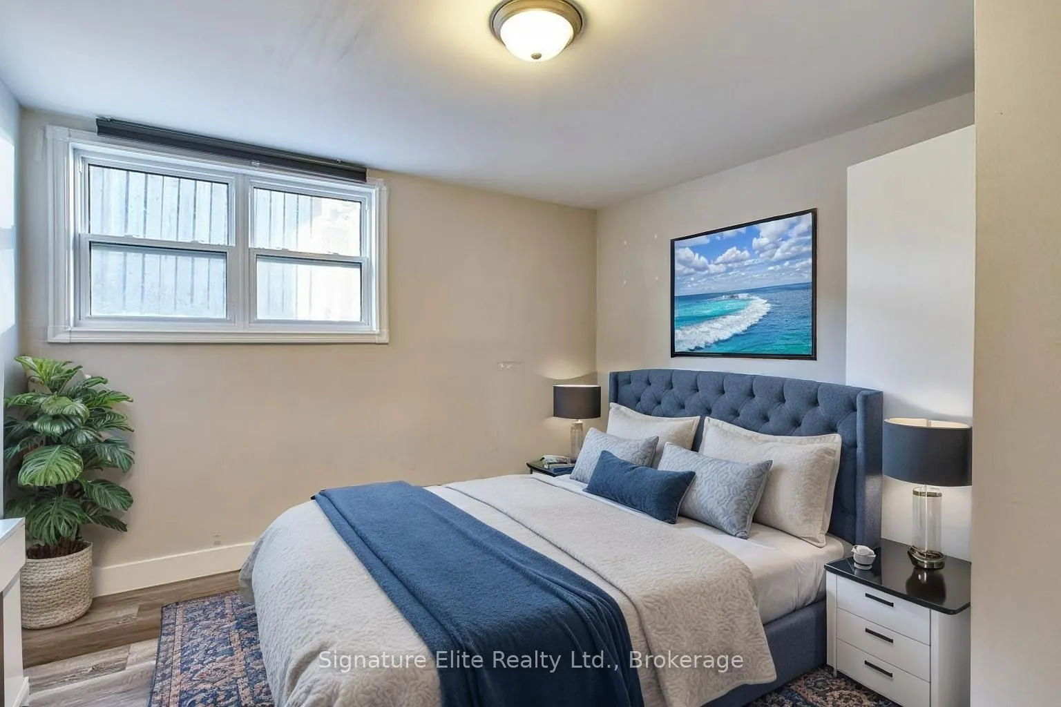 112 Alder Crescent, #102