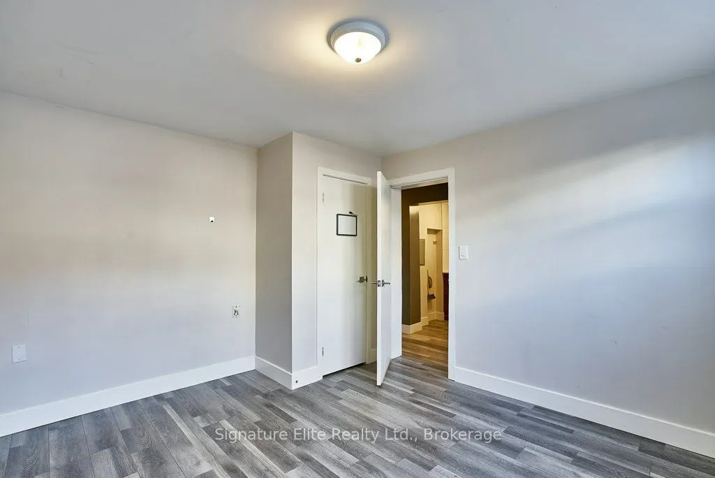 112 Alder Crescent, #102