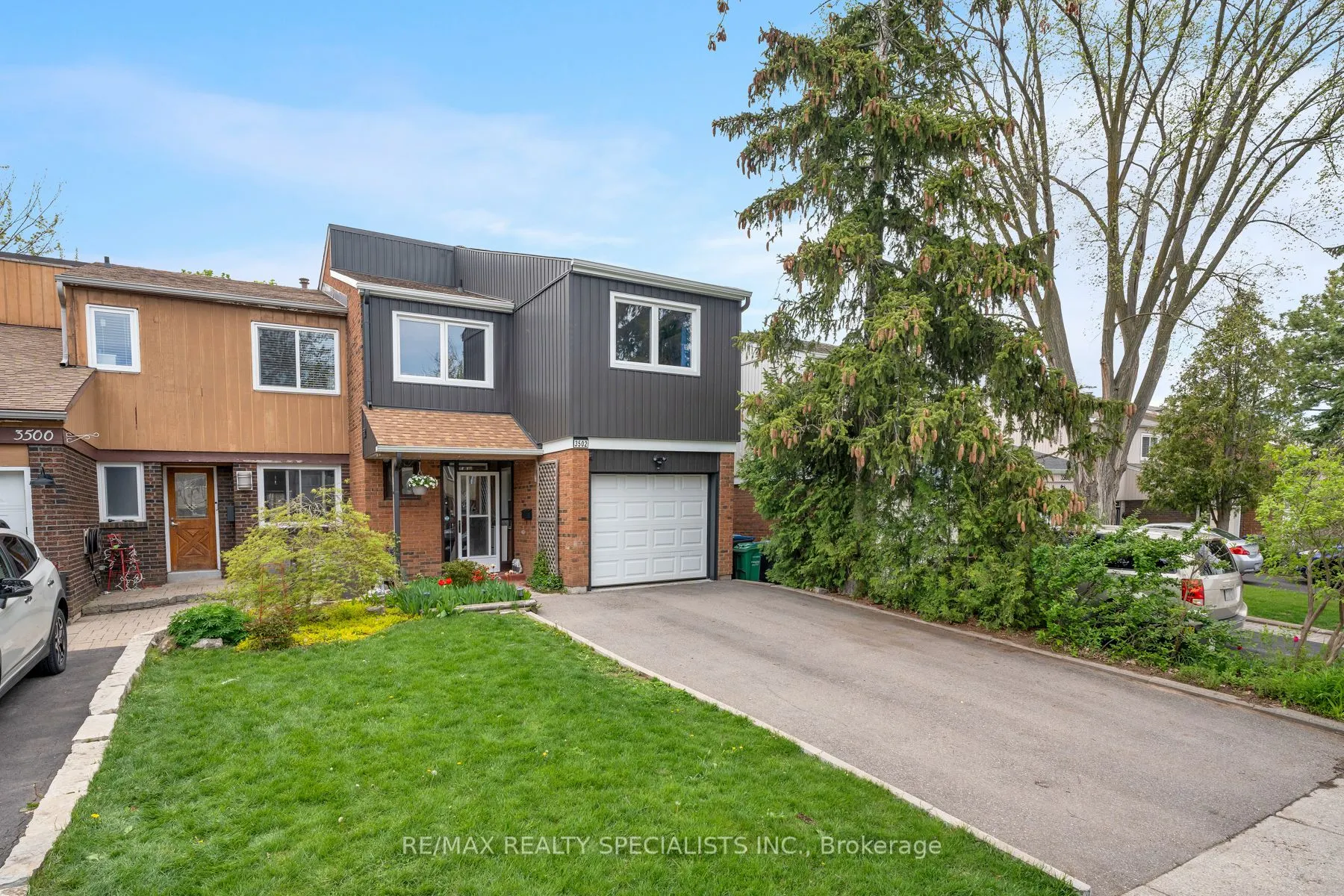 3502 Ash Row Crescent