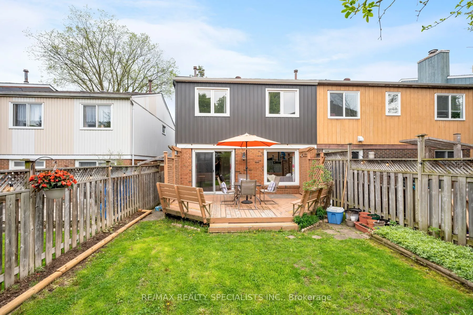 3502 Ash Row Crescent