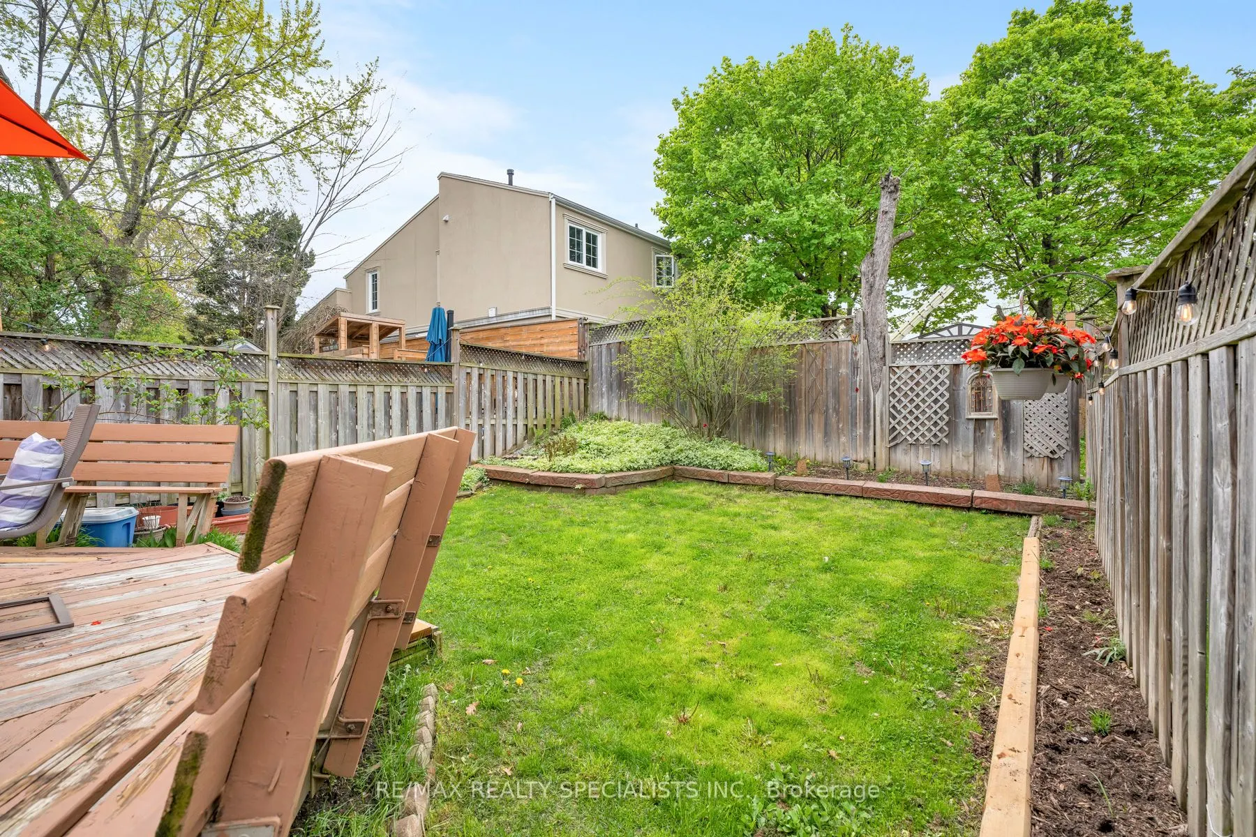 3502 Ash Row Crescent