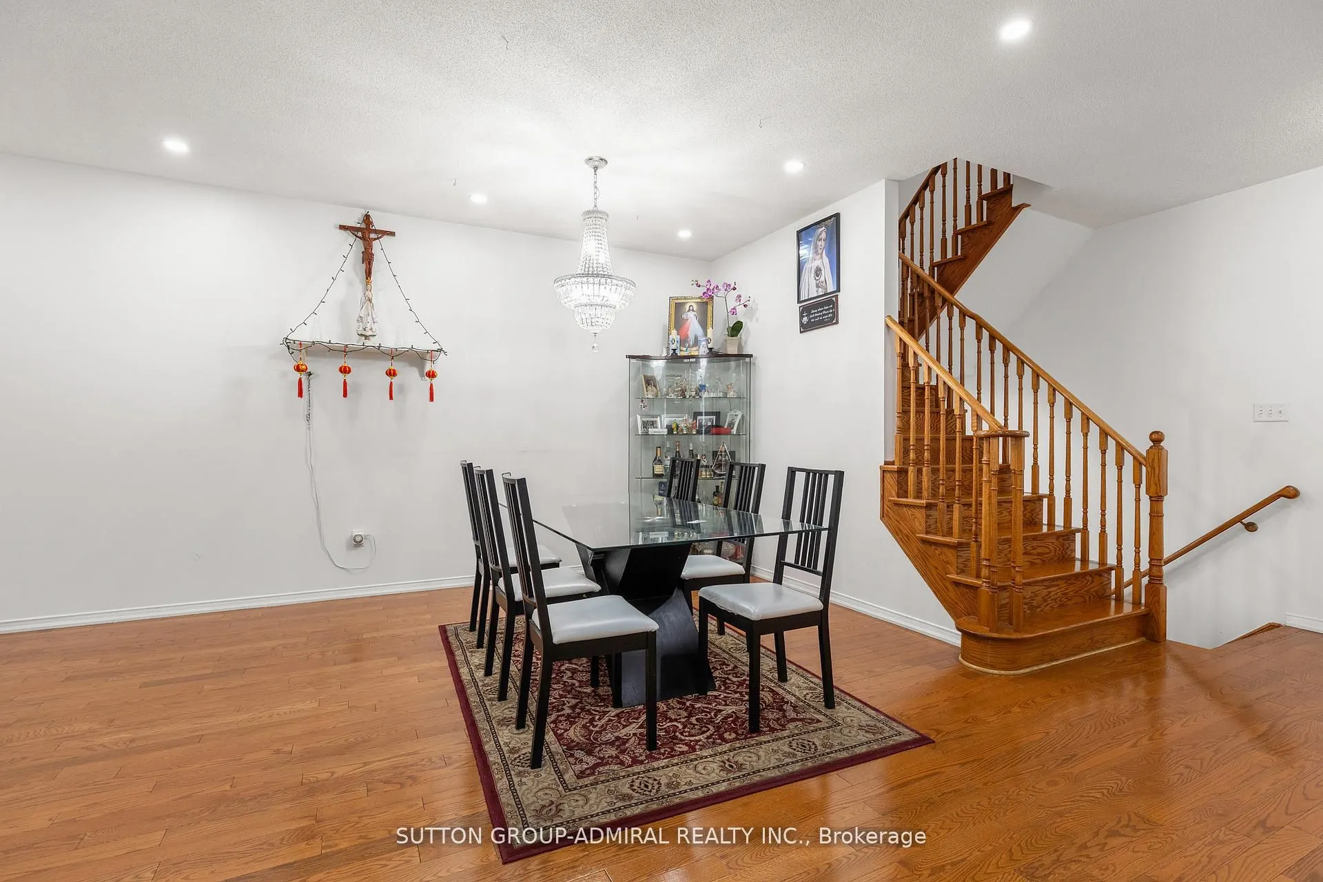 23 Delabo Drive