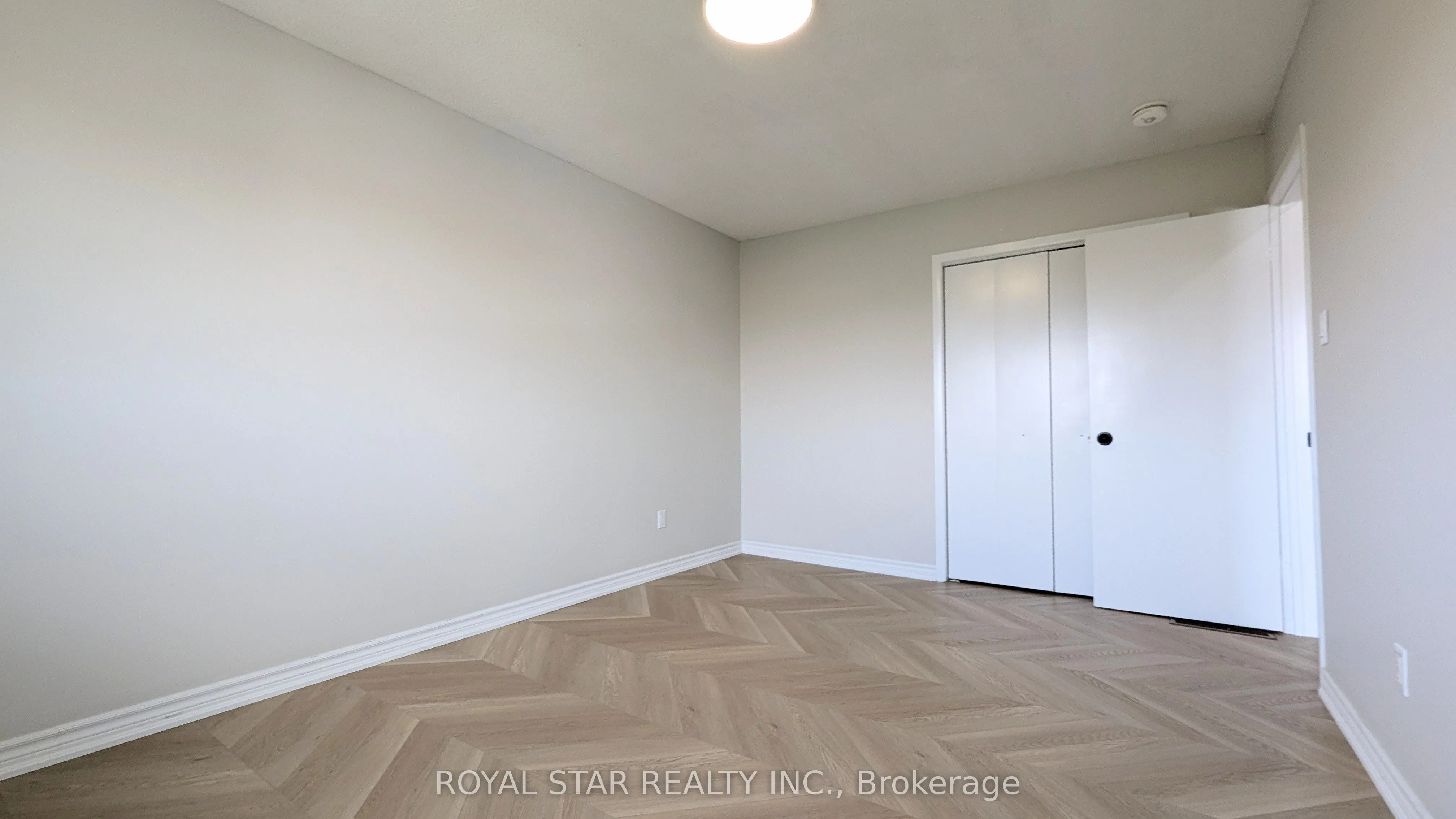 4051 Dunmow Crescent