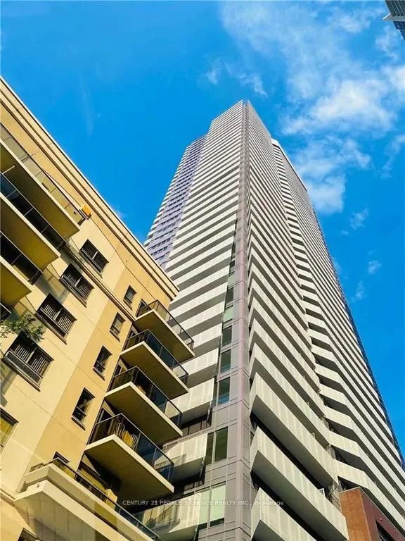 4065 Confederation Parkway, #4301