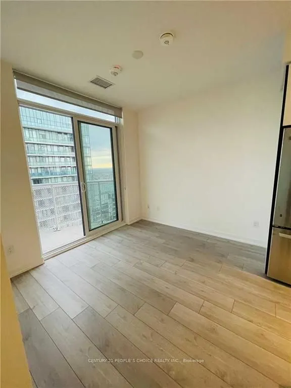 4065 Confederation Parkway, #4301