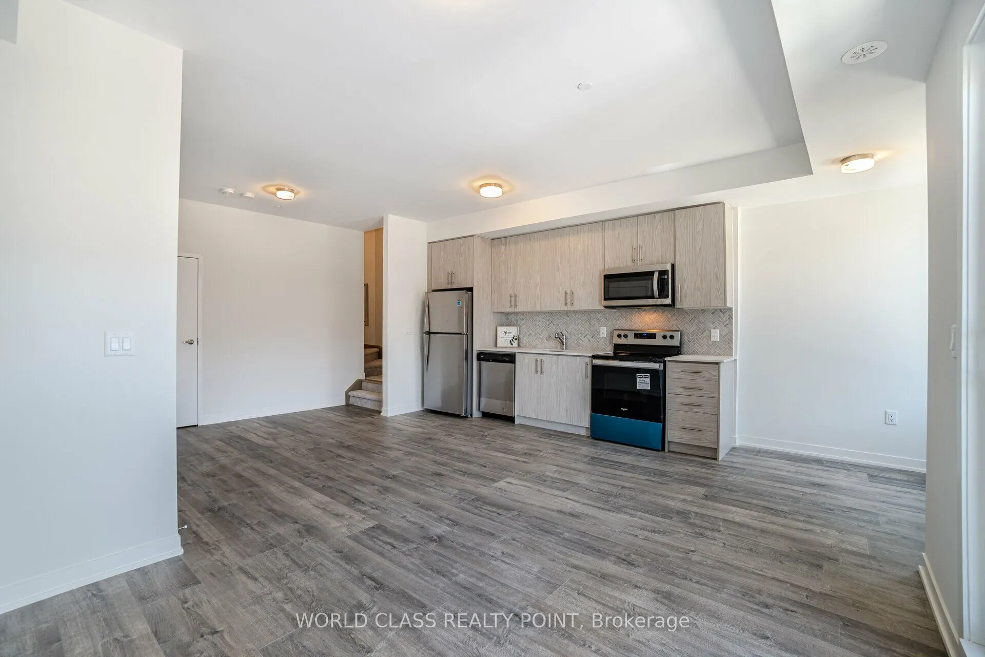3409 Ridgeway Drive, #12