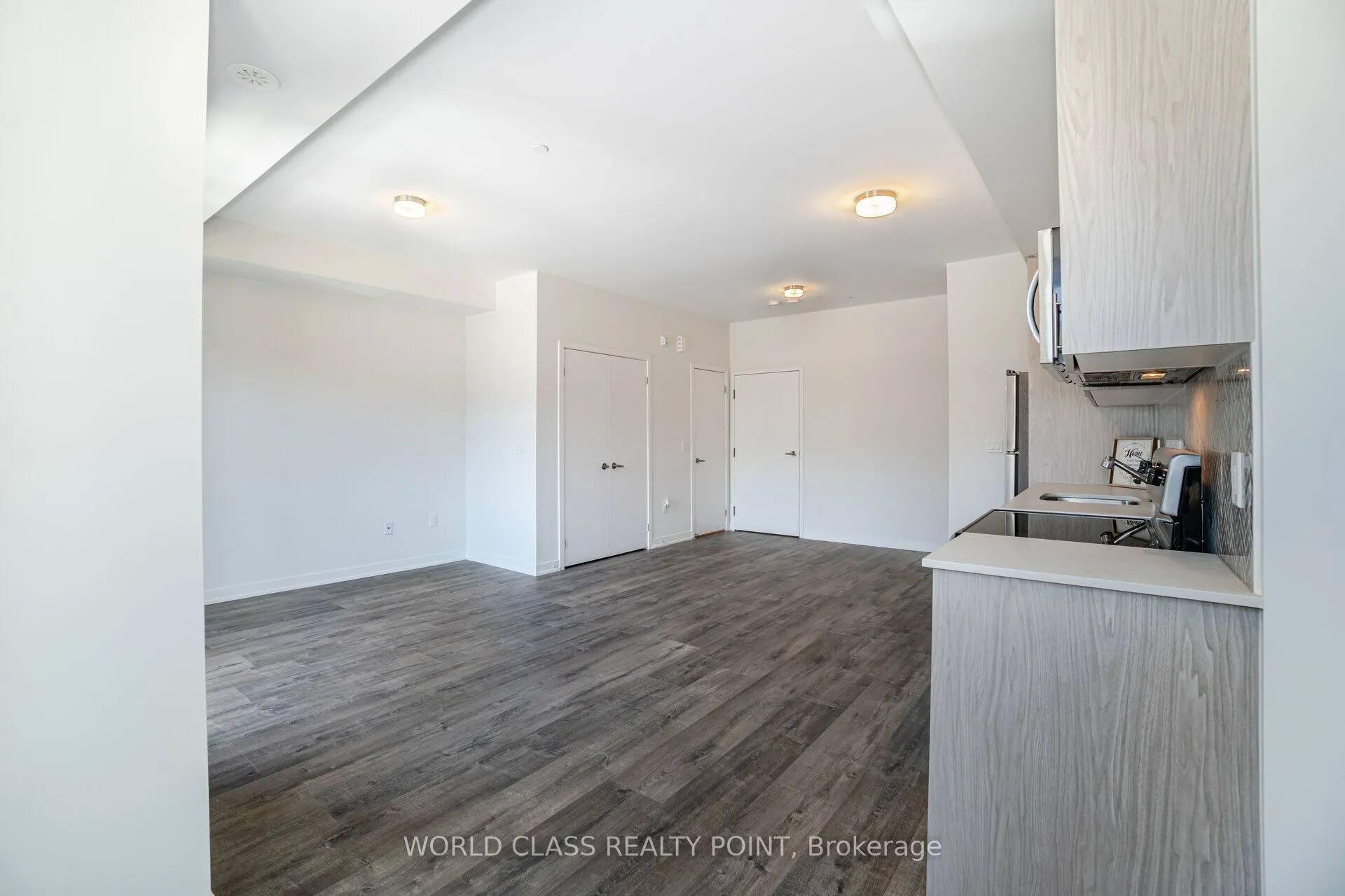 3409 Ridgeway Drive, #12
