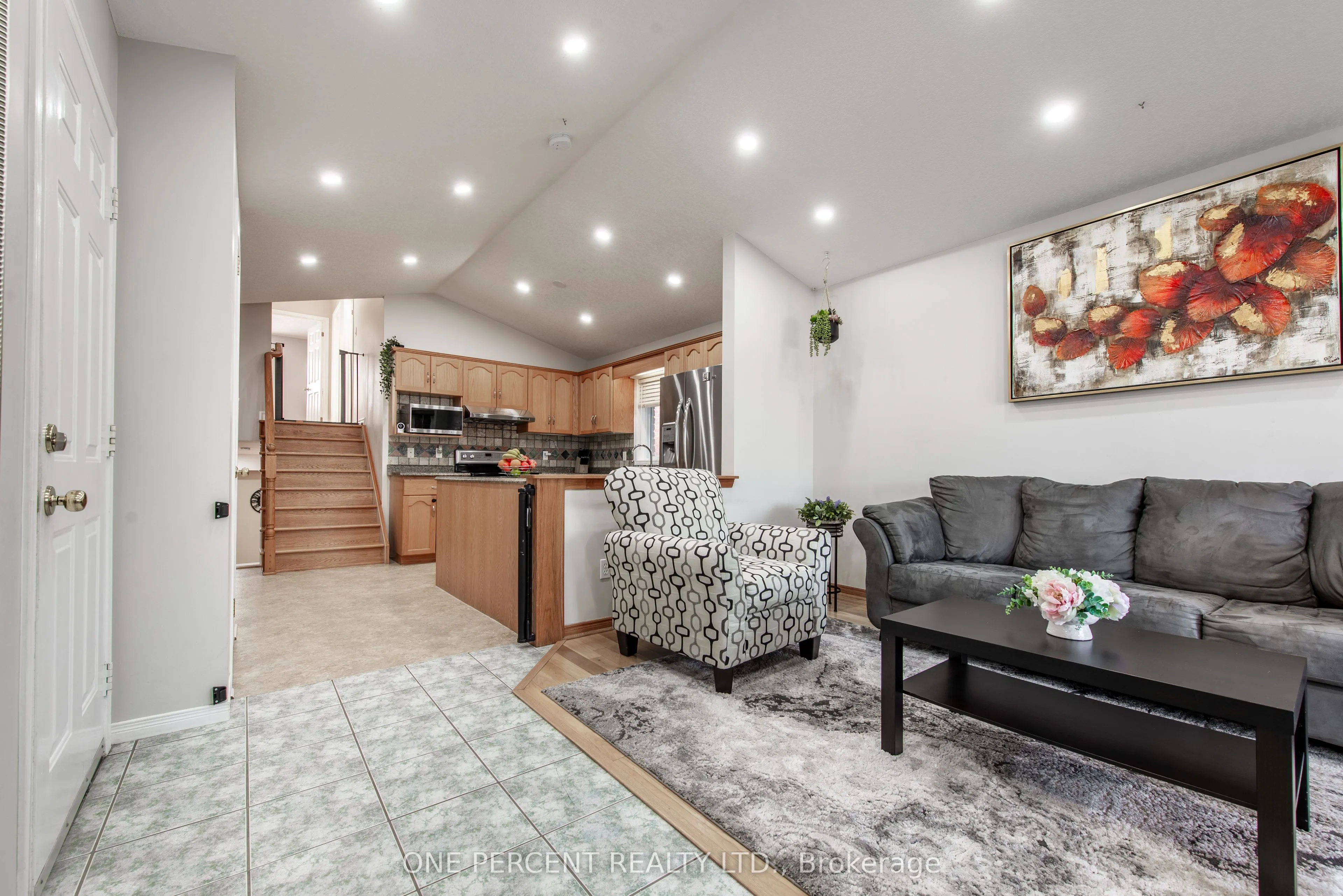 53 Biscayne Crescent