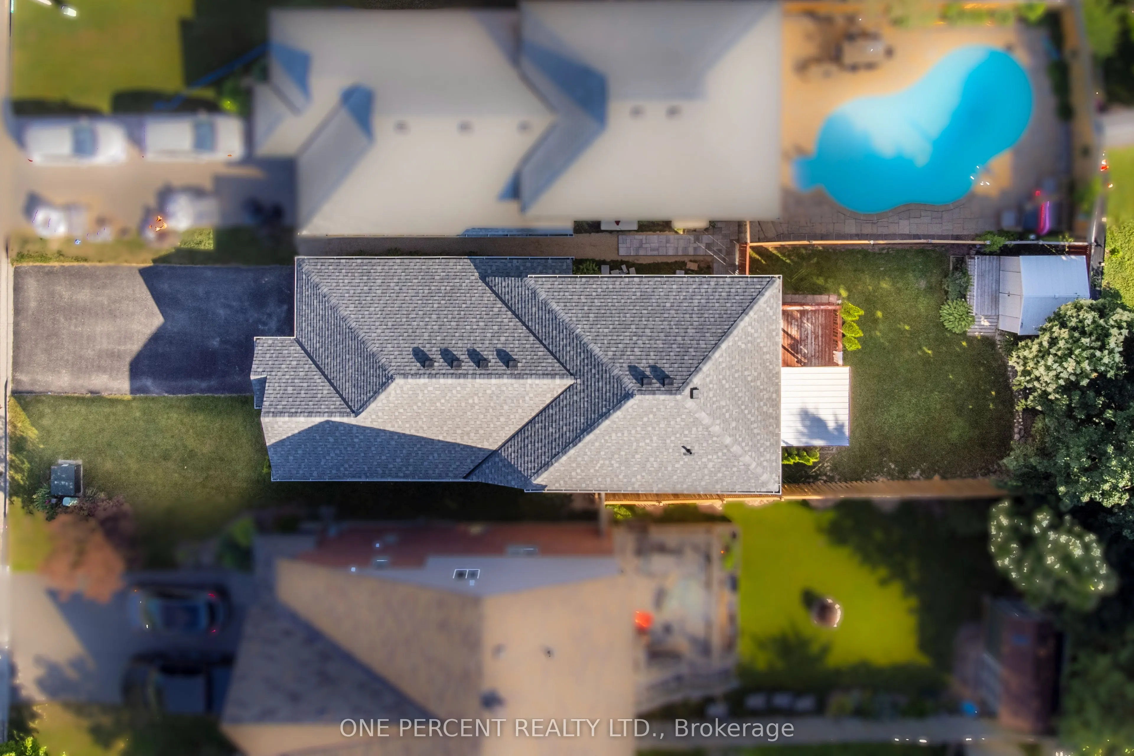 53 Biscayne Crescent