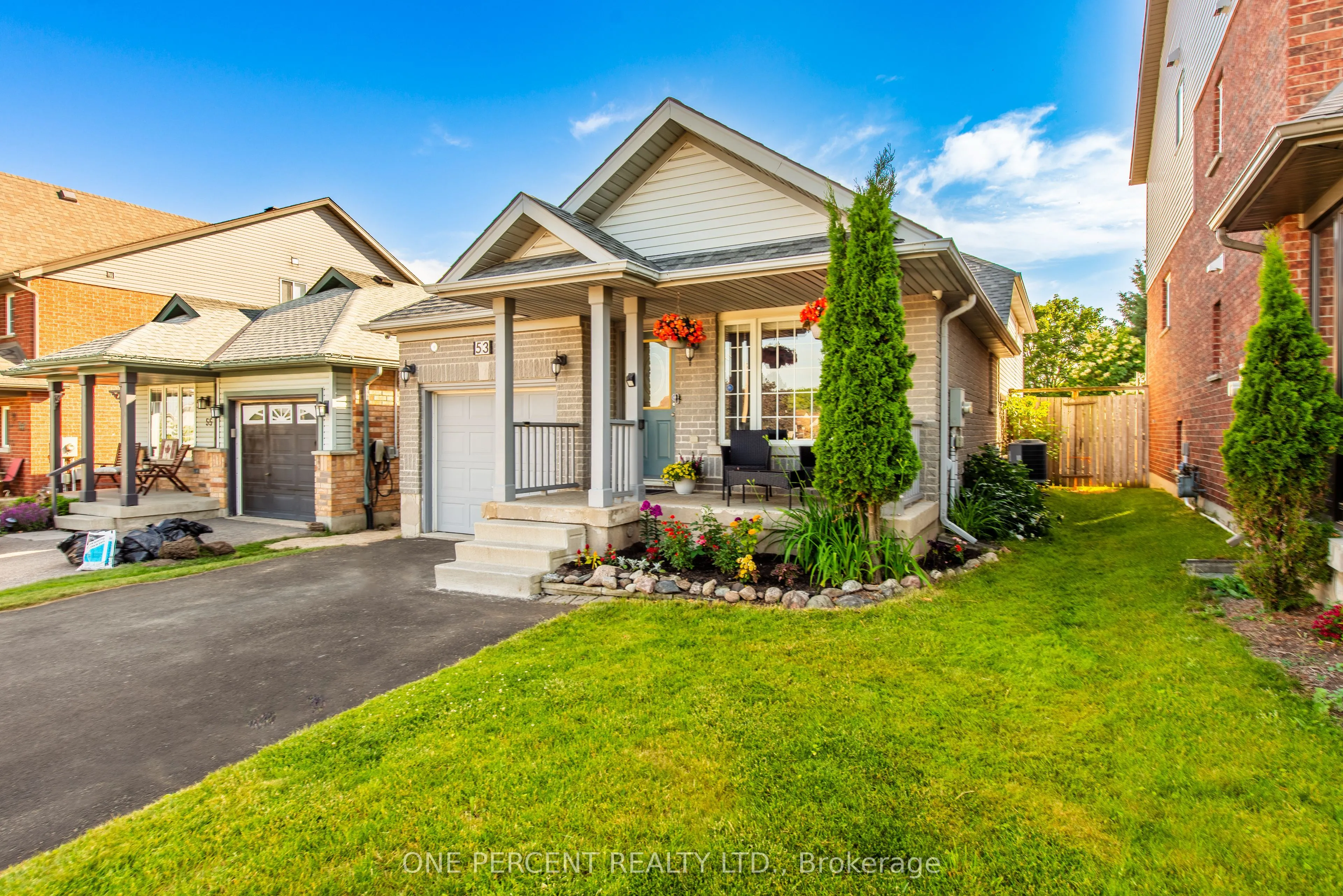 53 Biscayne Crescent