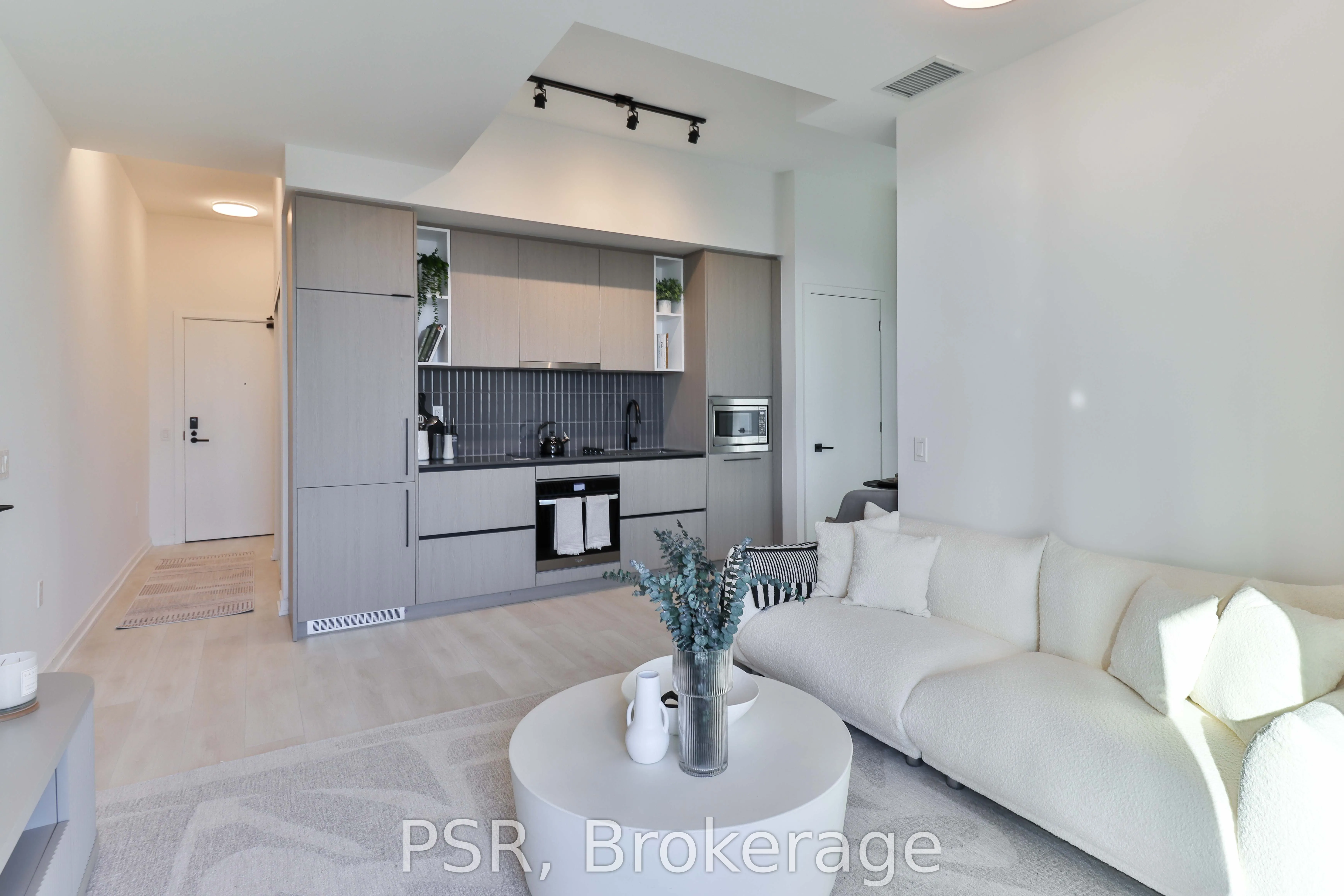 1285 Dupont Street, #2301