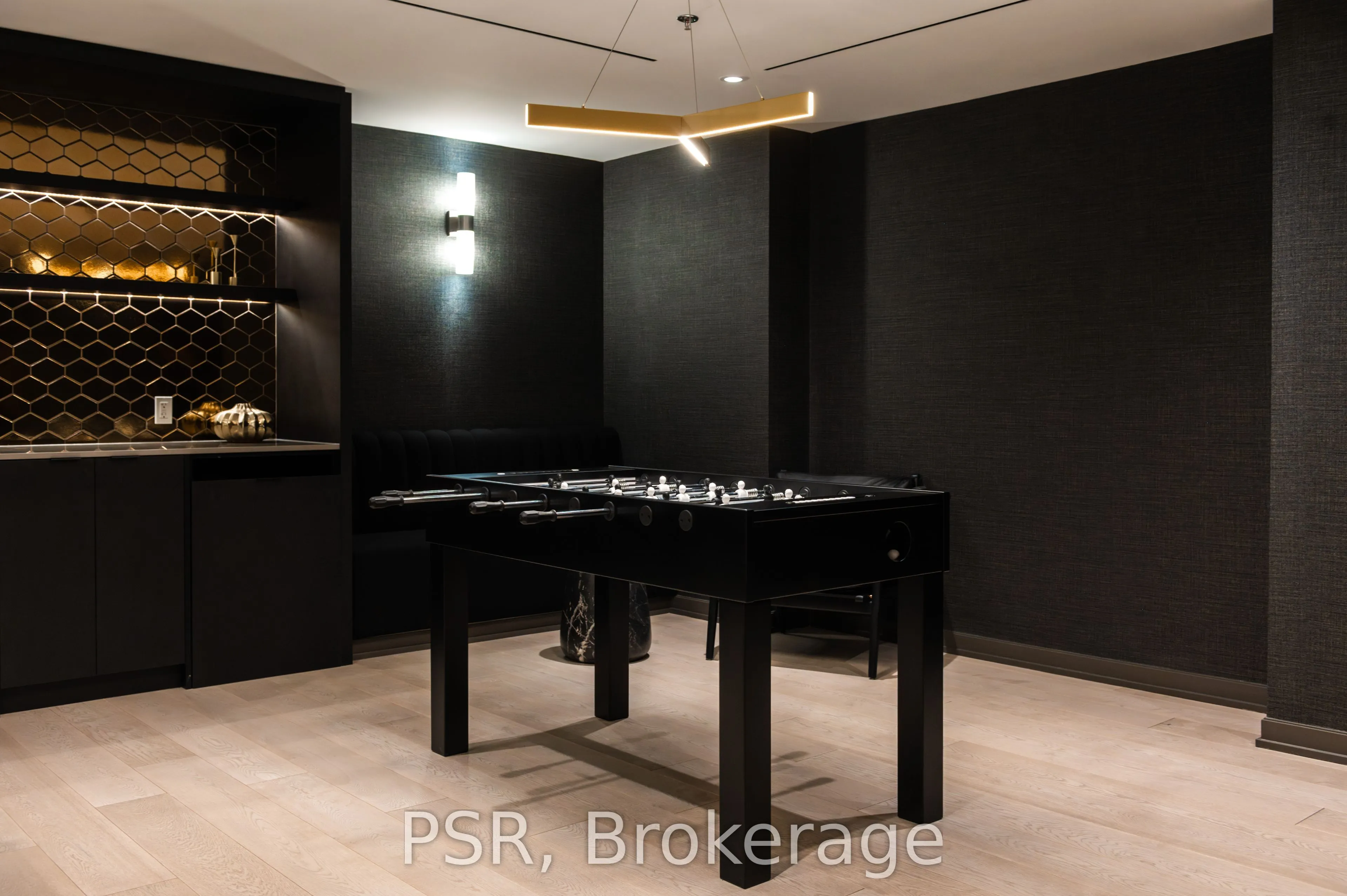 1285 Dupont Street, #2301