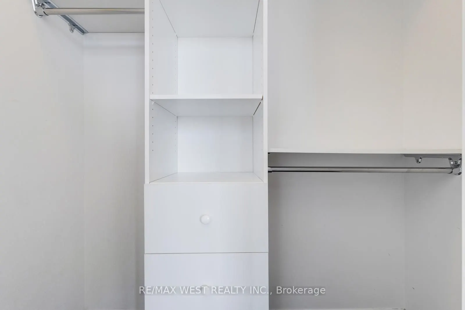 56 Annie Craig Drive, #1707