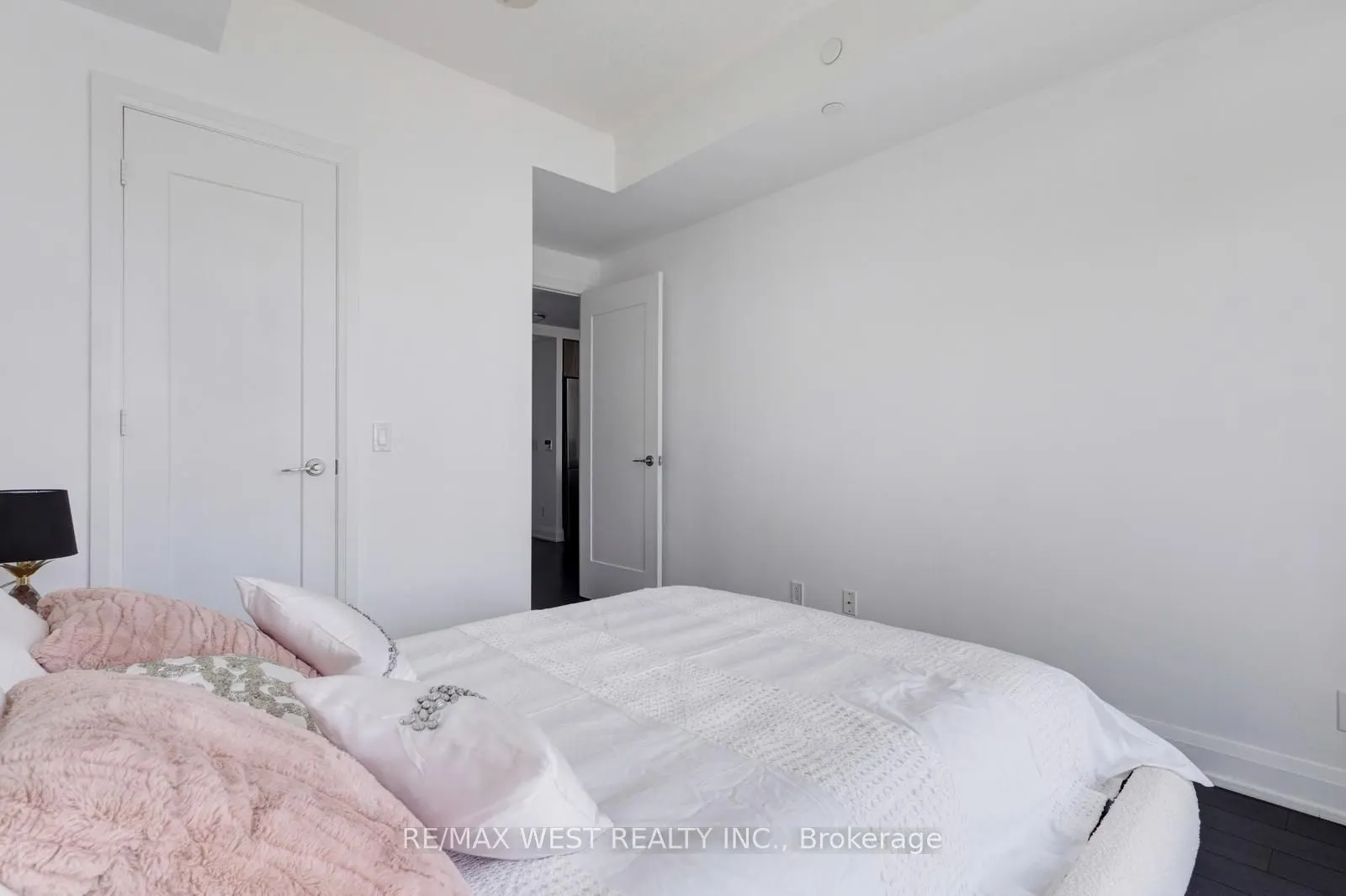 56 Annie Craig Drive, #1707