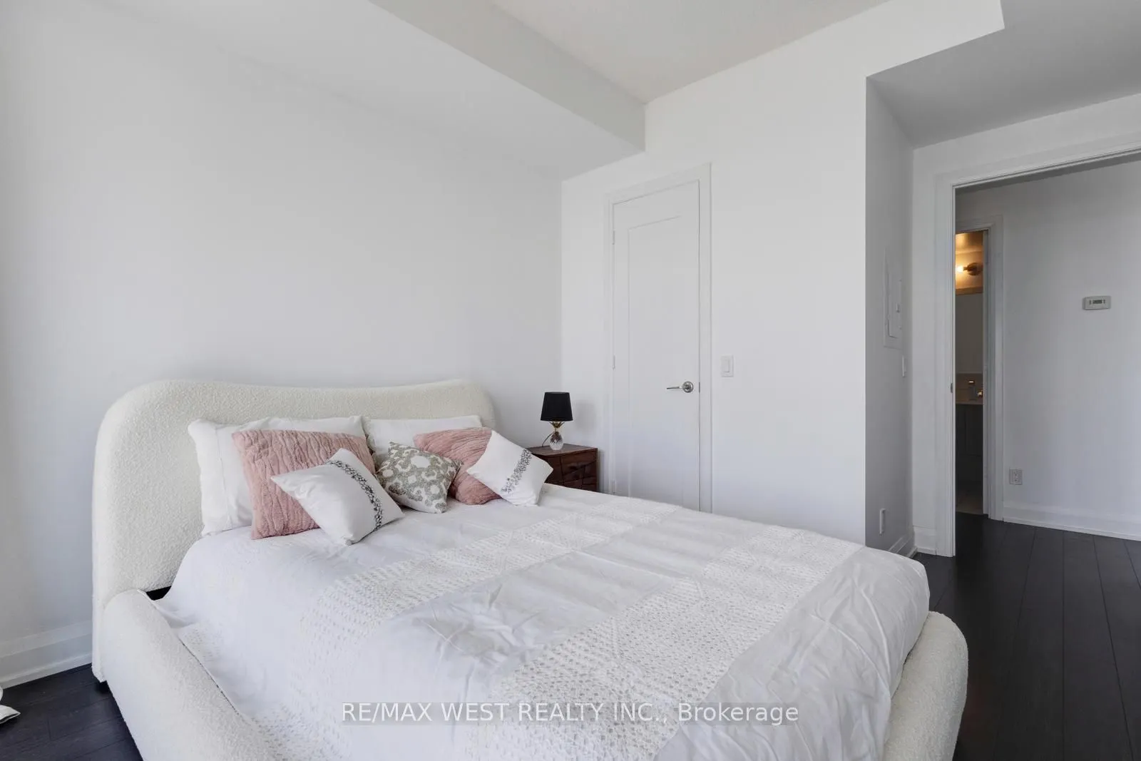 56 Annie Craig Drive, #1707
