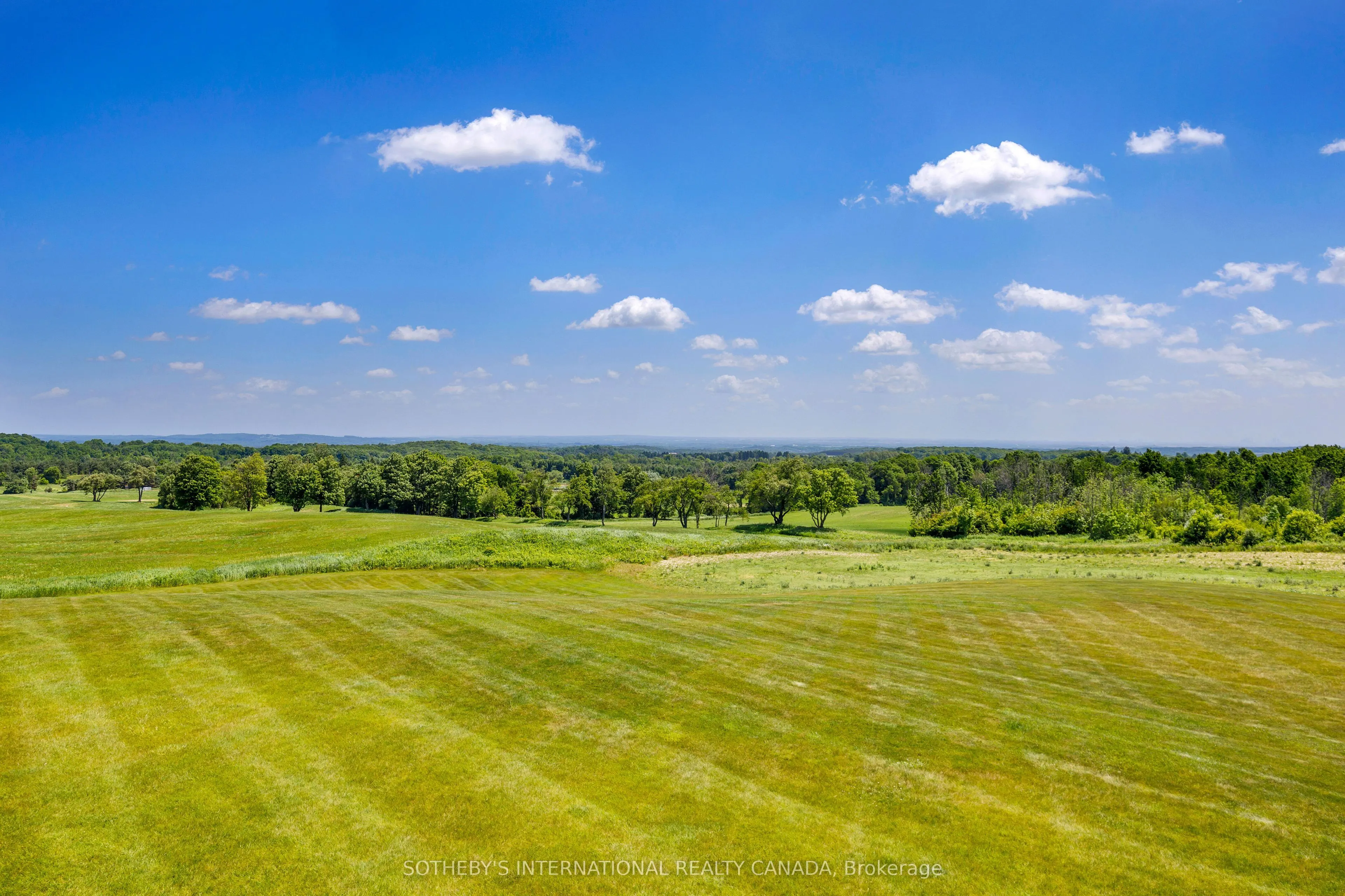 5765 ESCARPMENT Side Road