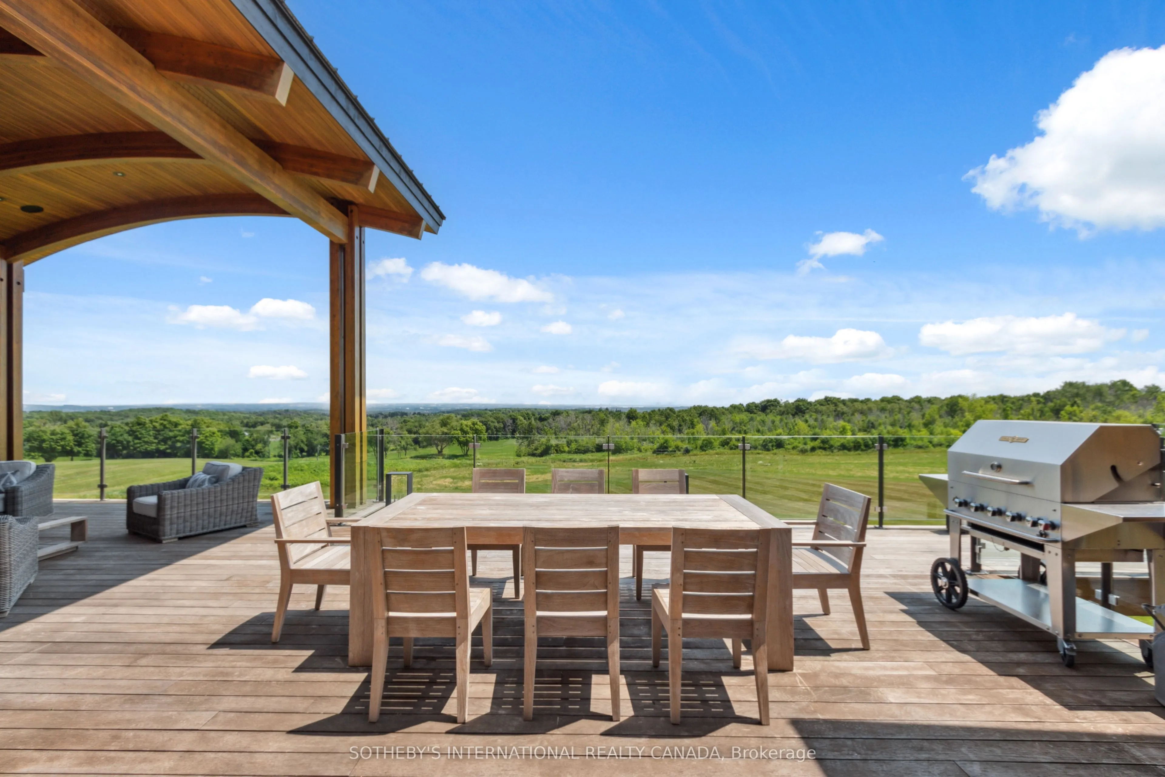 5765 ESCARPMENT Side Road