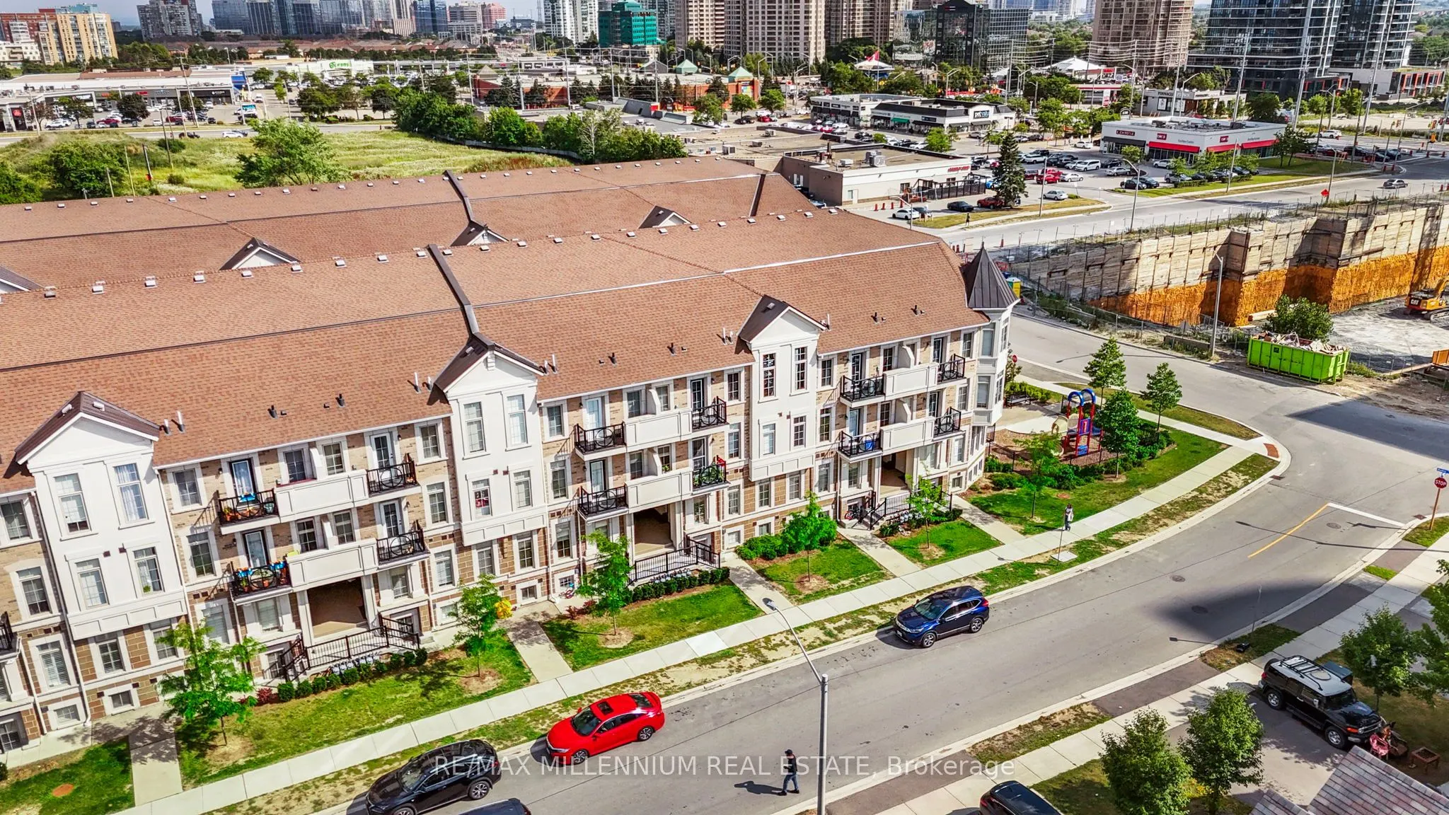 62 Preston Meadow Avenue, #6