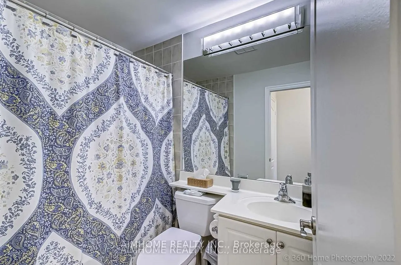 2119 Lakeshore Boulevard W, #607