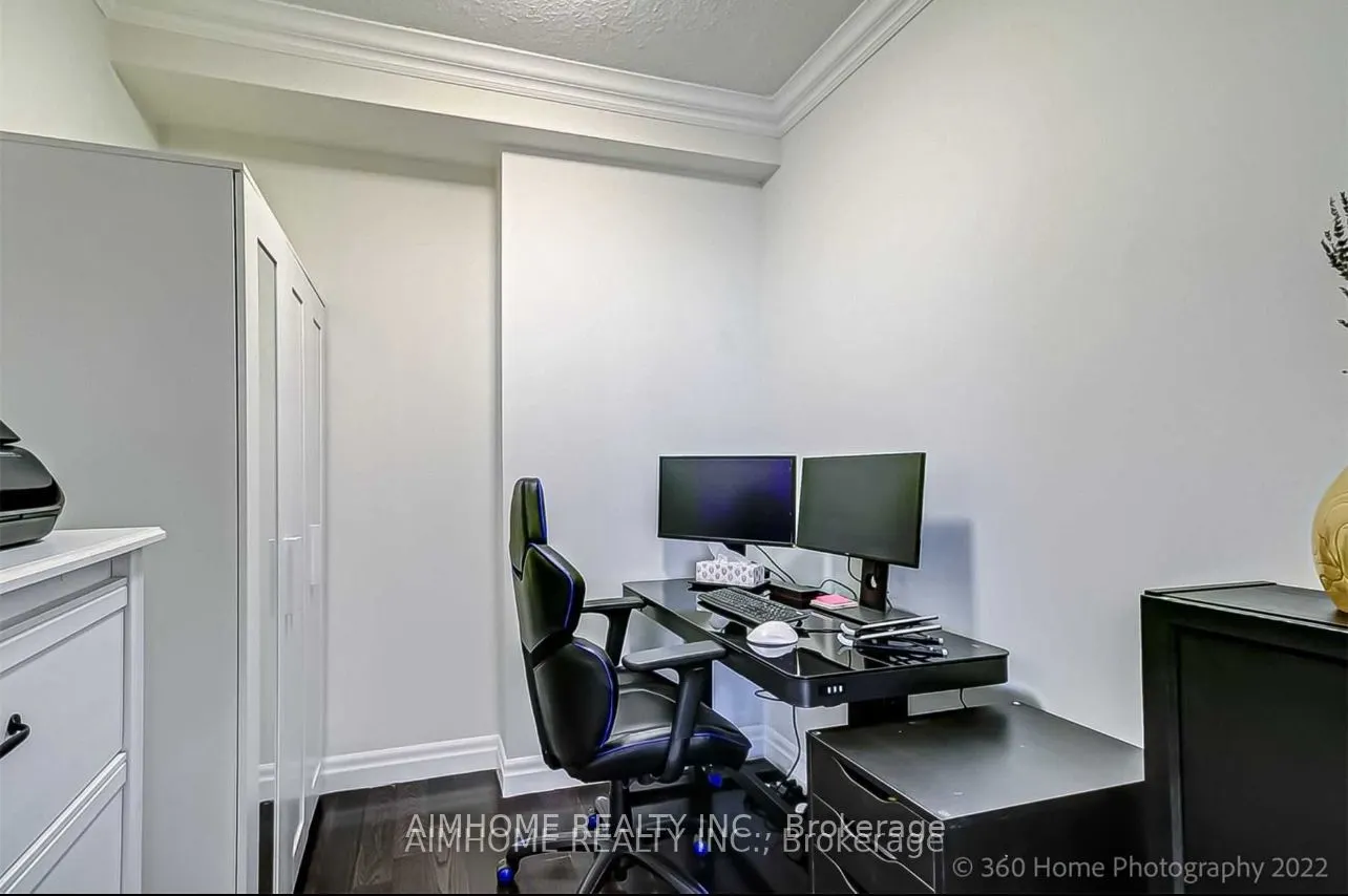 2119 Lakeshore Boulevard W, #607