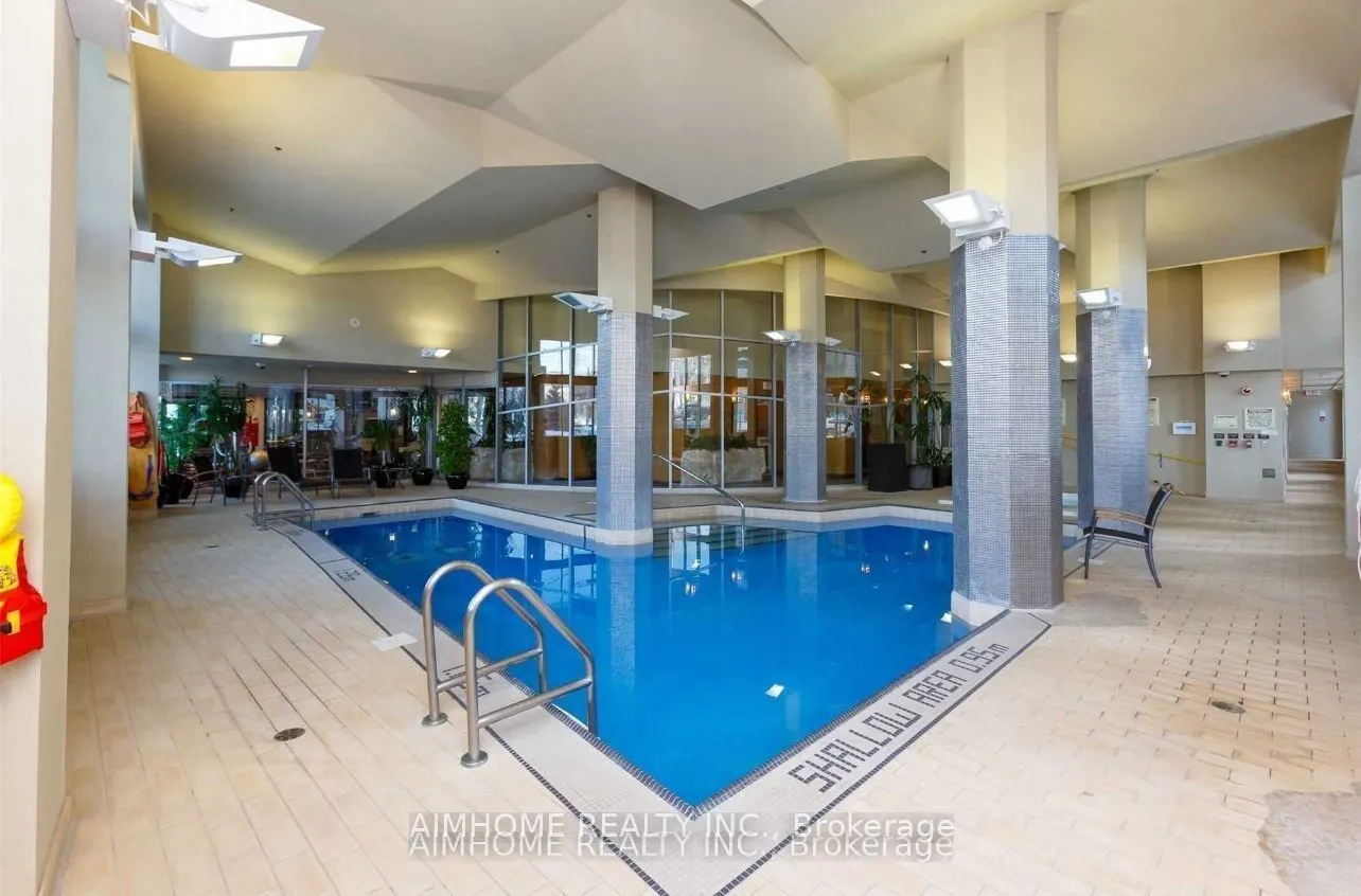 2119 Lakeshore Boulevard W, #607