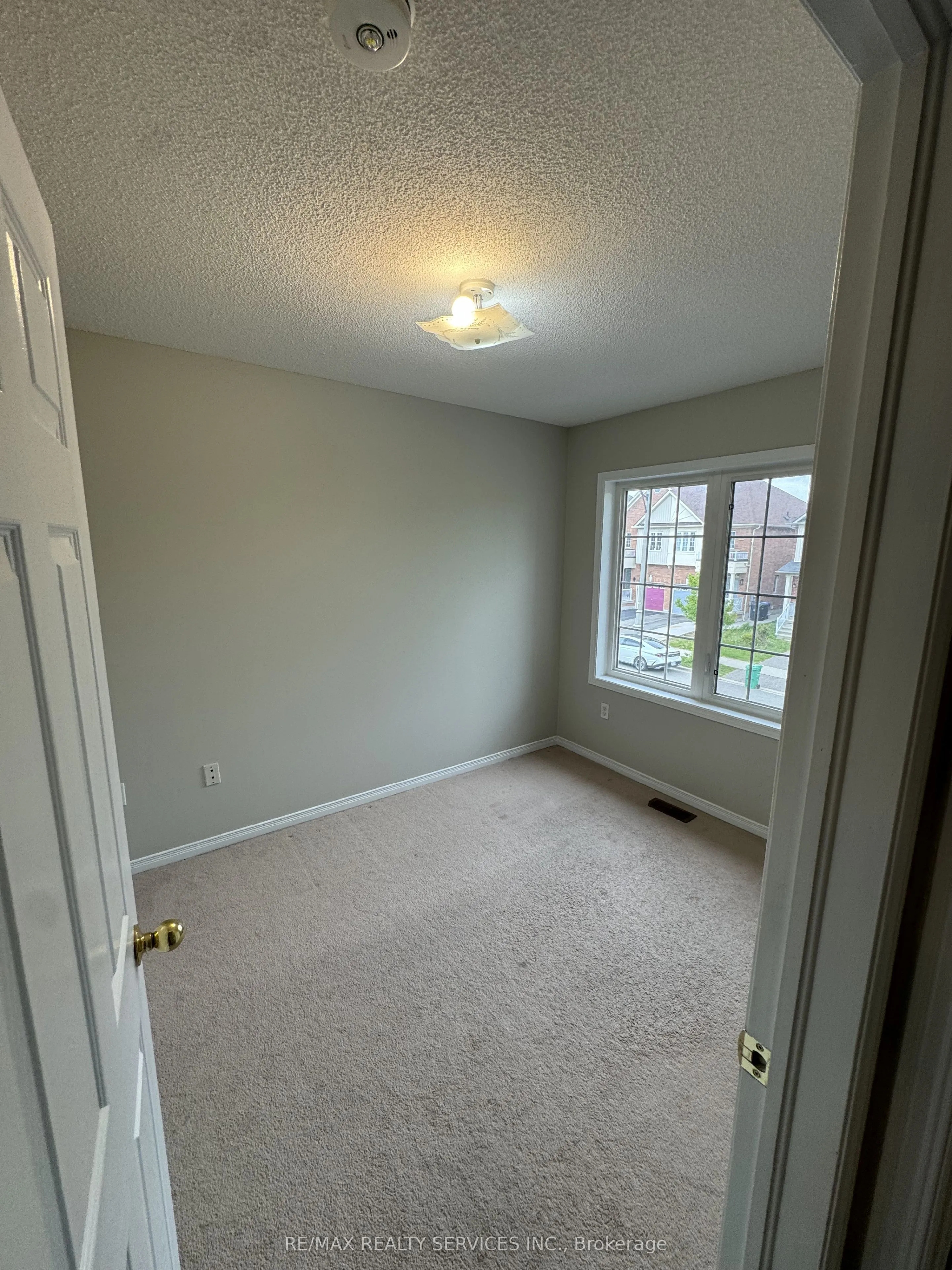18 Kilrea Way