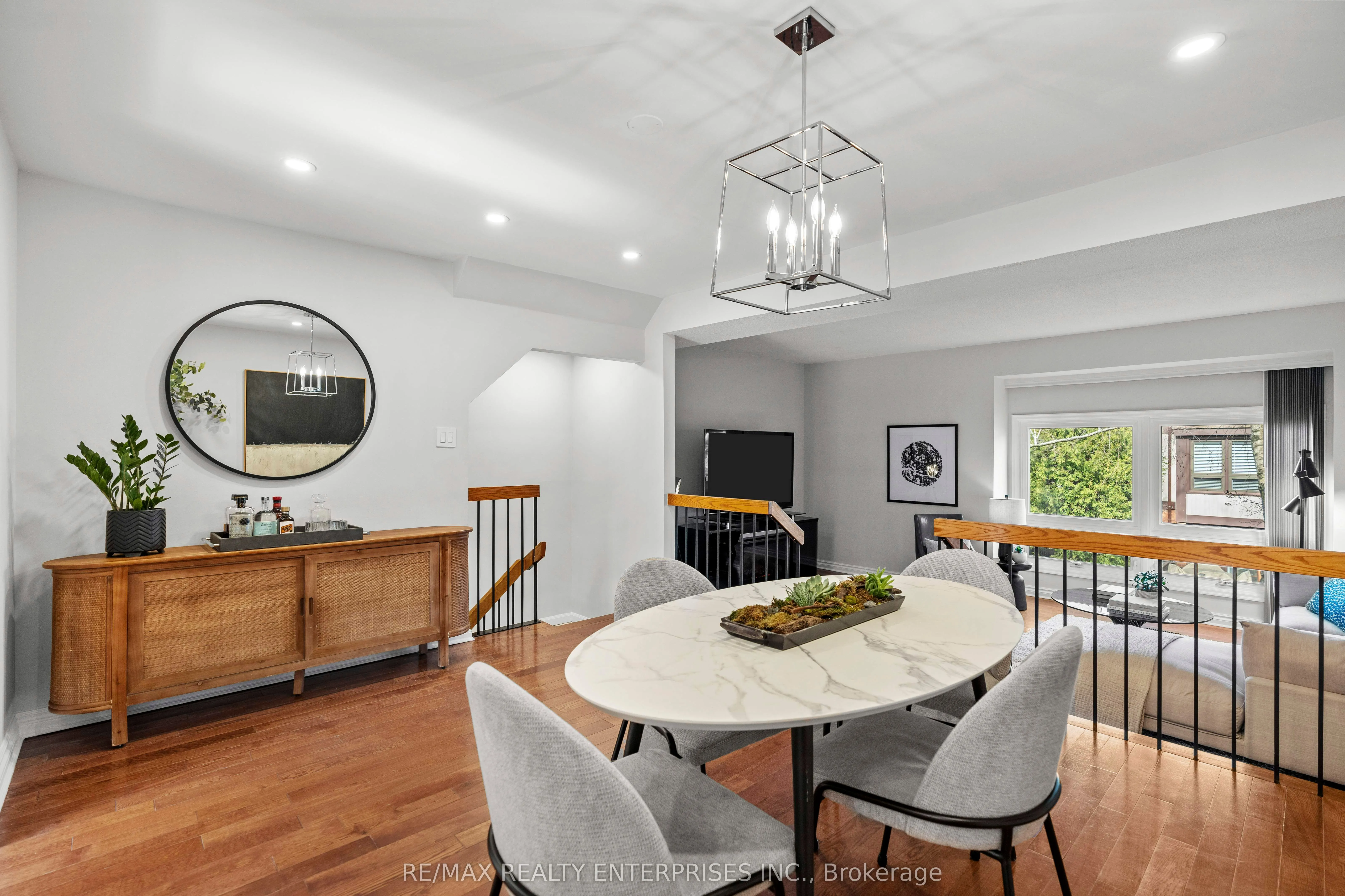 1060 Walden Circle, #40