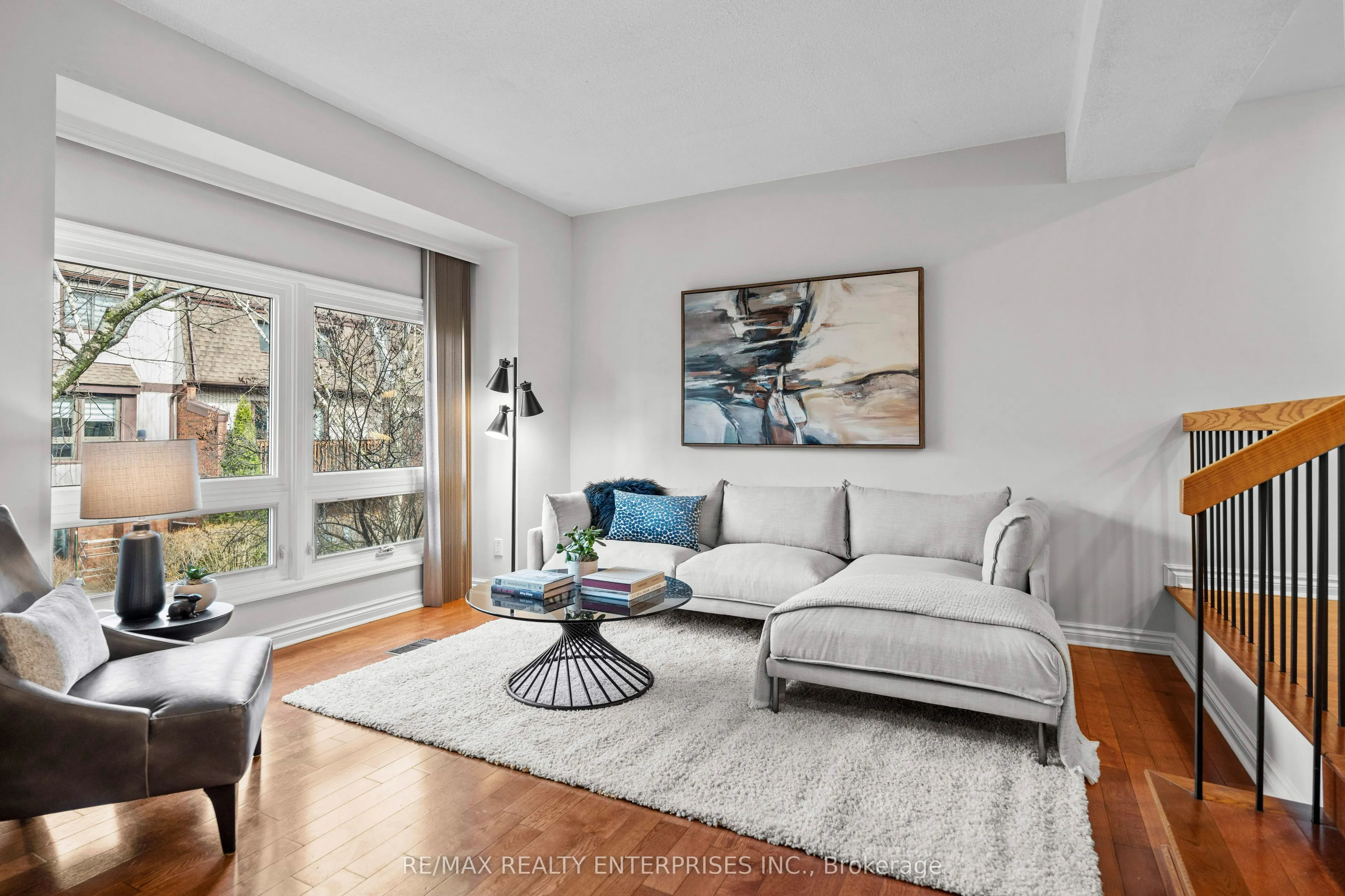 1060 Walden Circle, #40