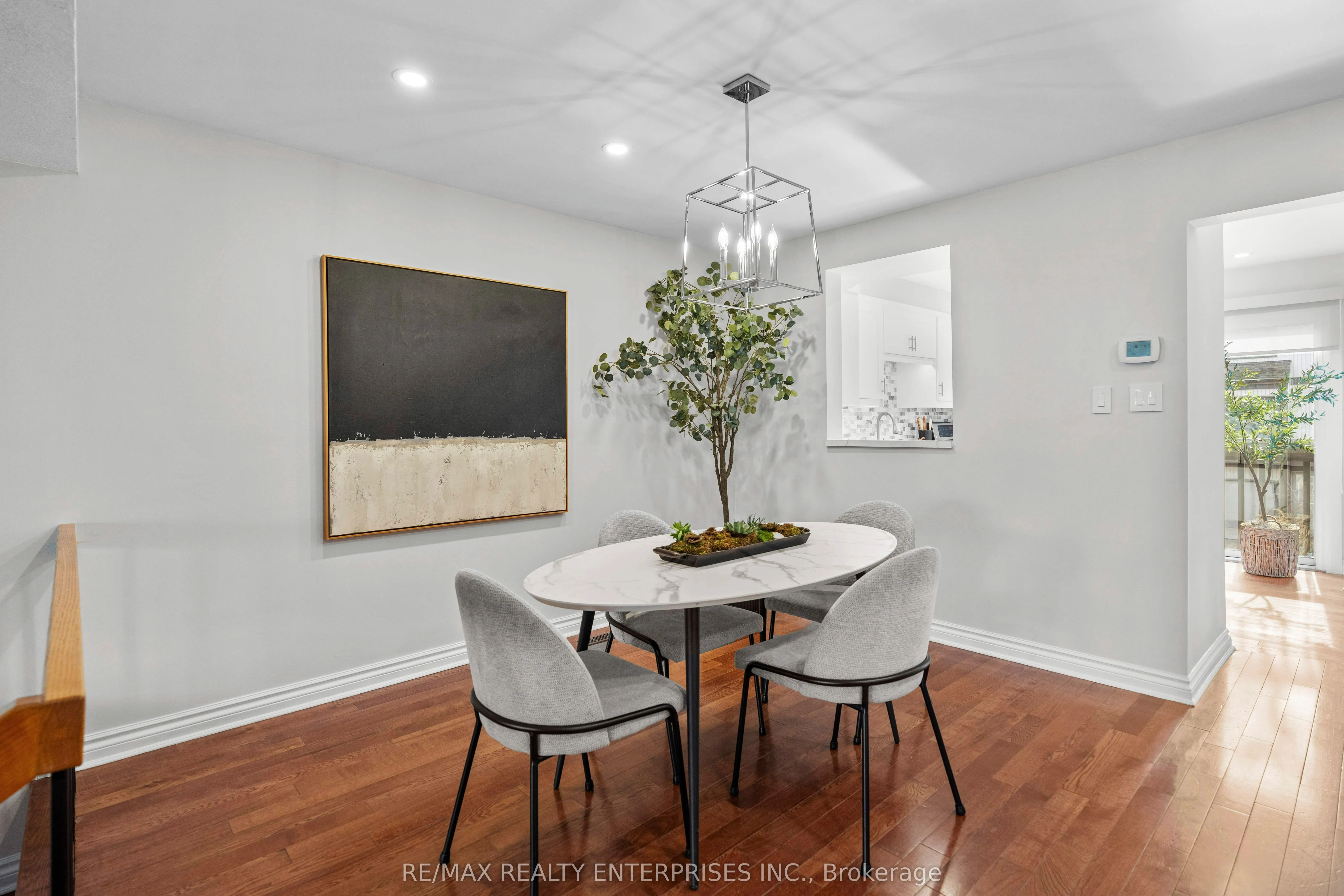 1060 Walden Circle, #40