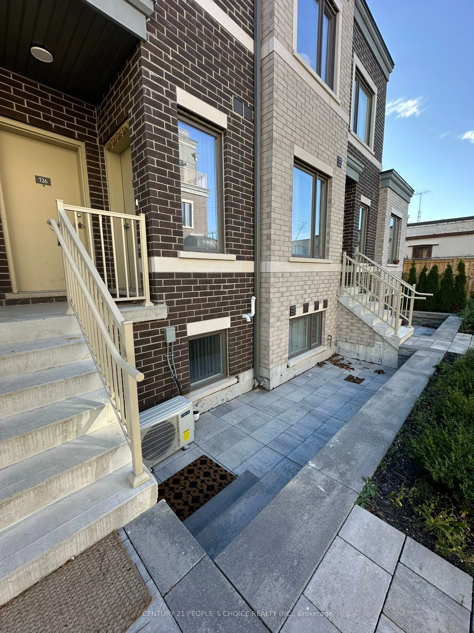 40 William Jackson Way, #137