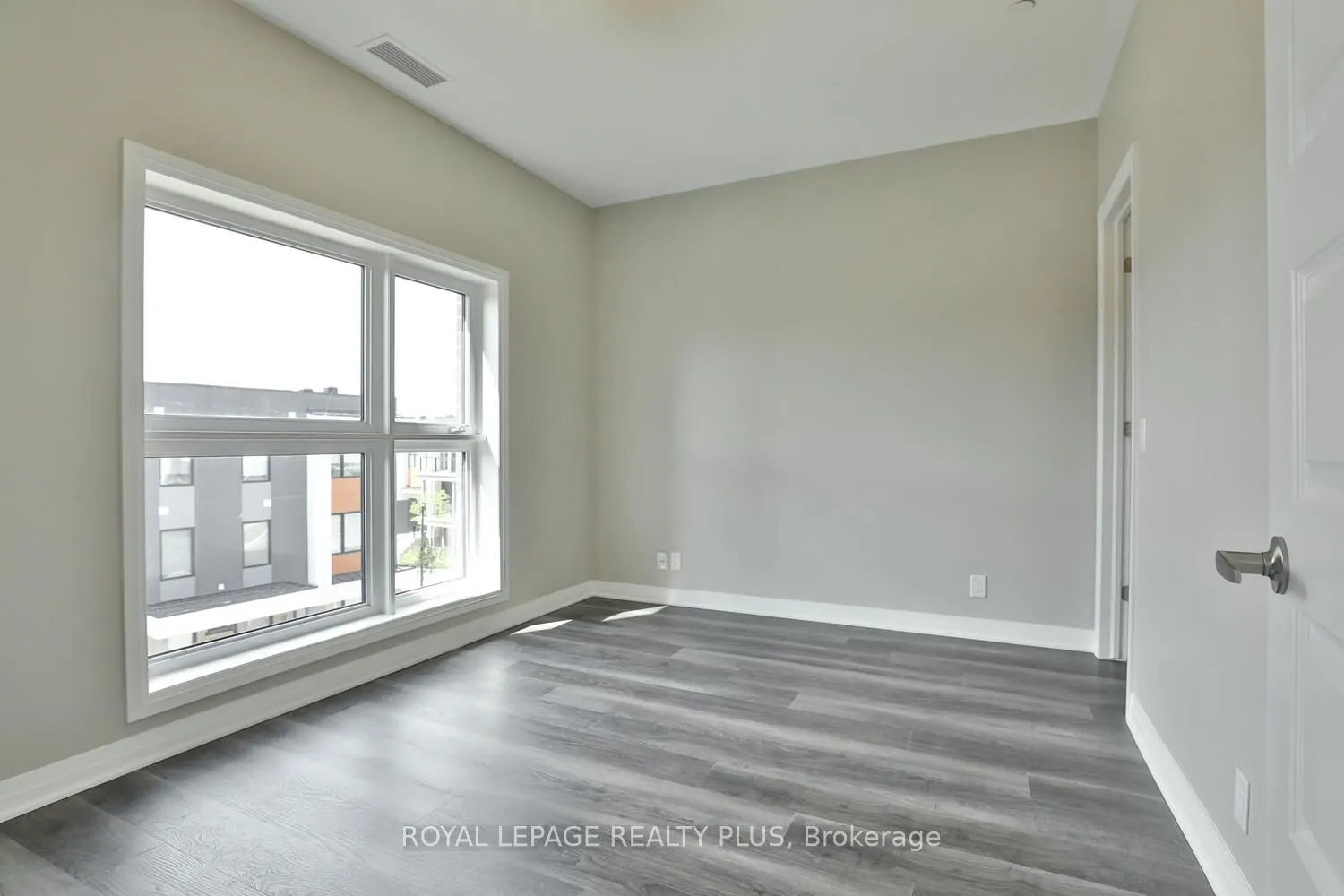 102 Grovewood Common, #306