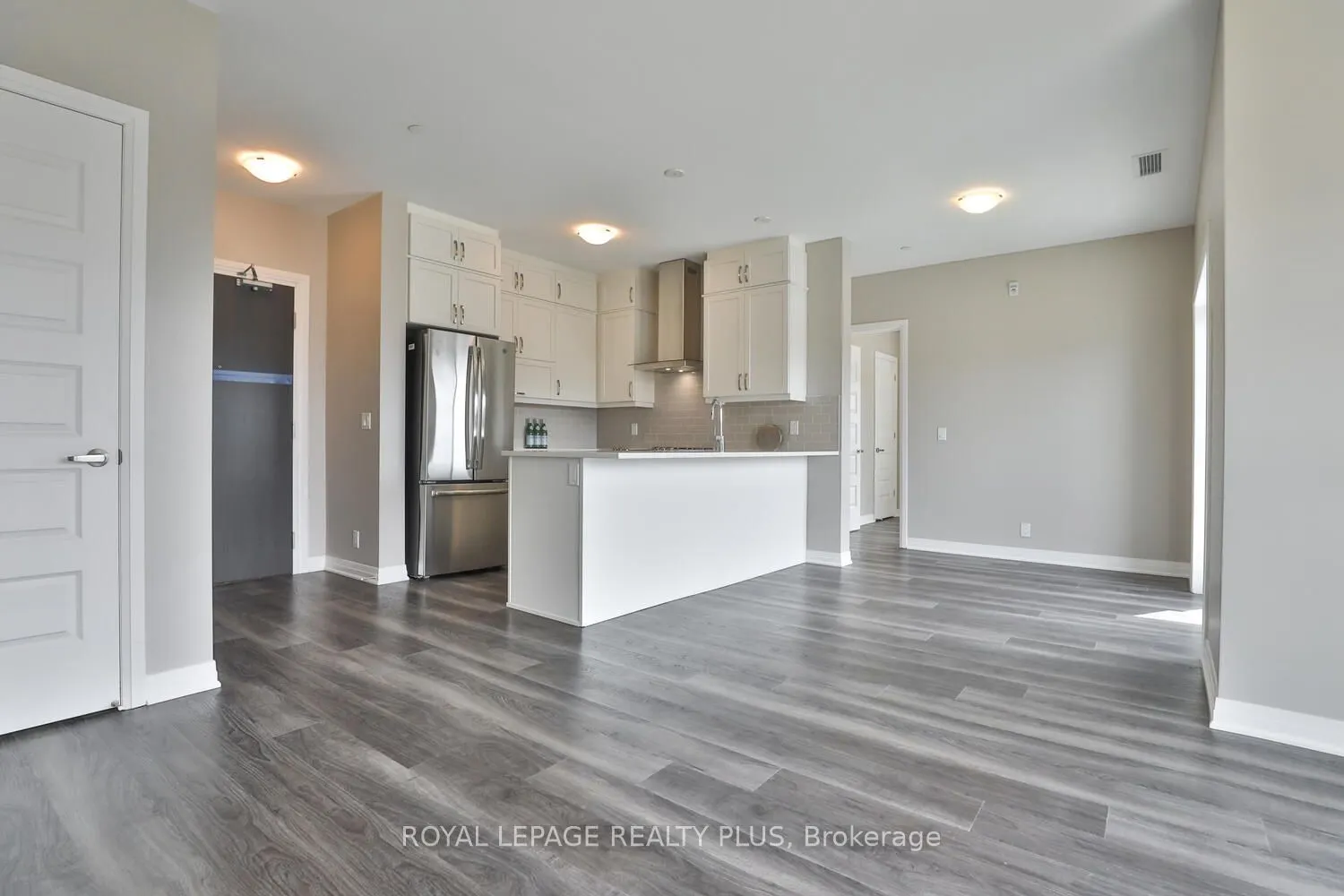 102 Grovewood Common, #306