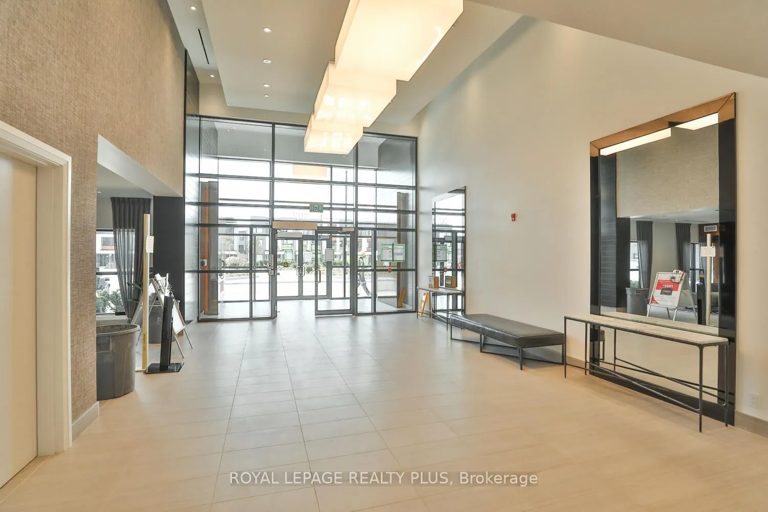 102 Grovewood Common, #306