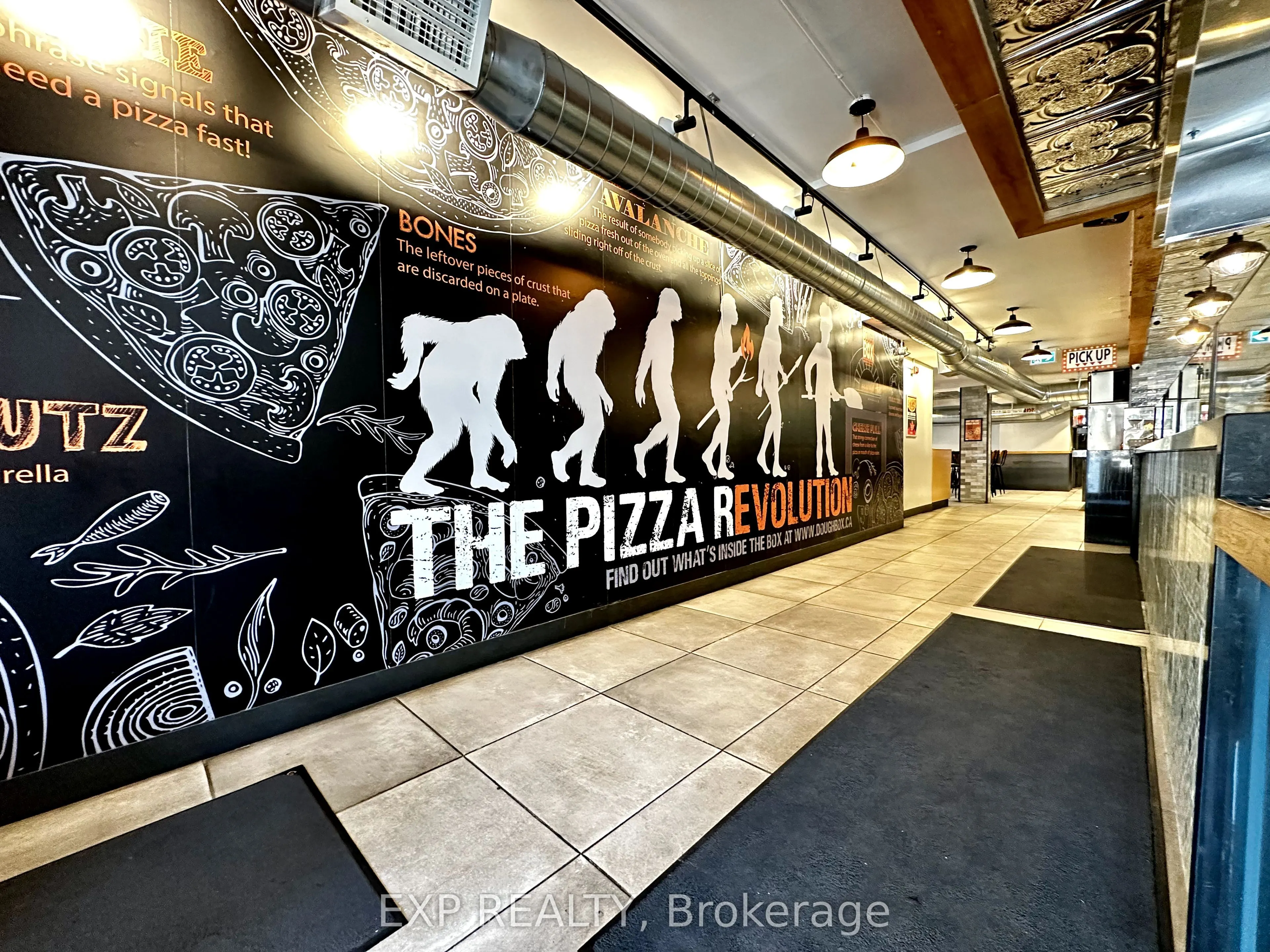 162 Lakeshore Road E