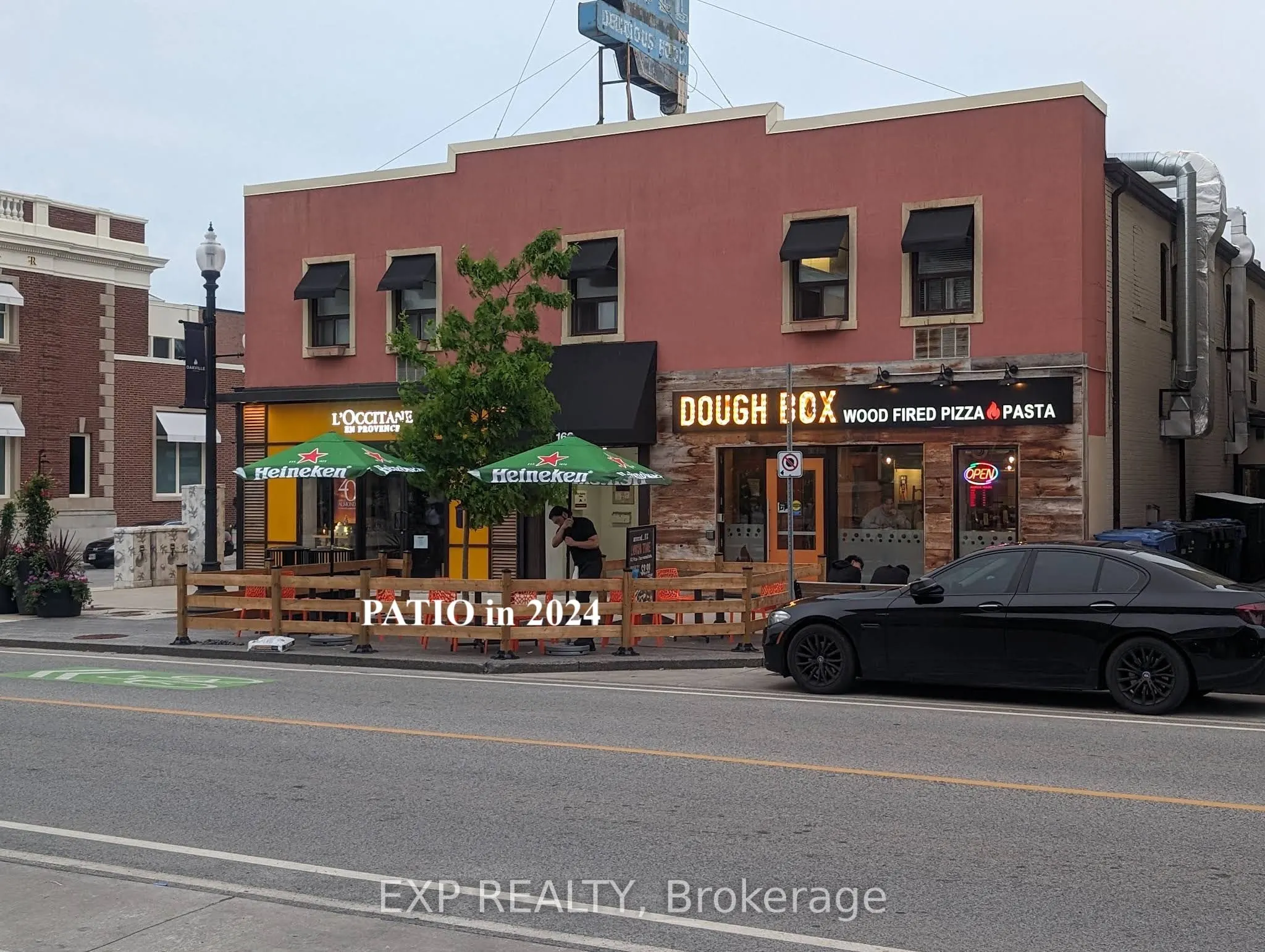 162 Lakeshore Road E