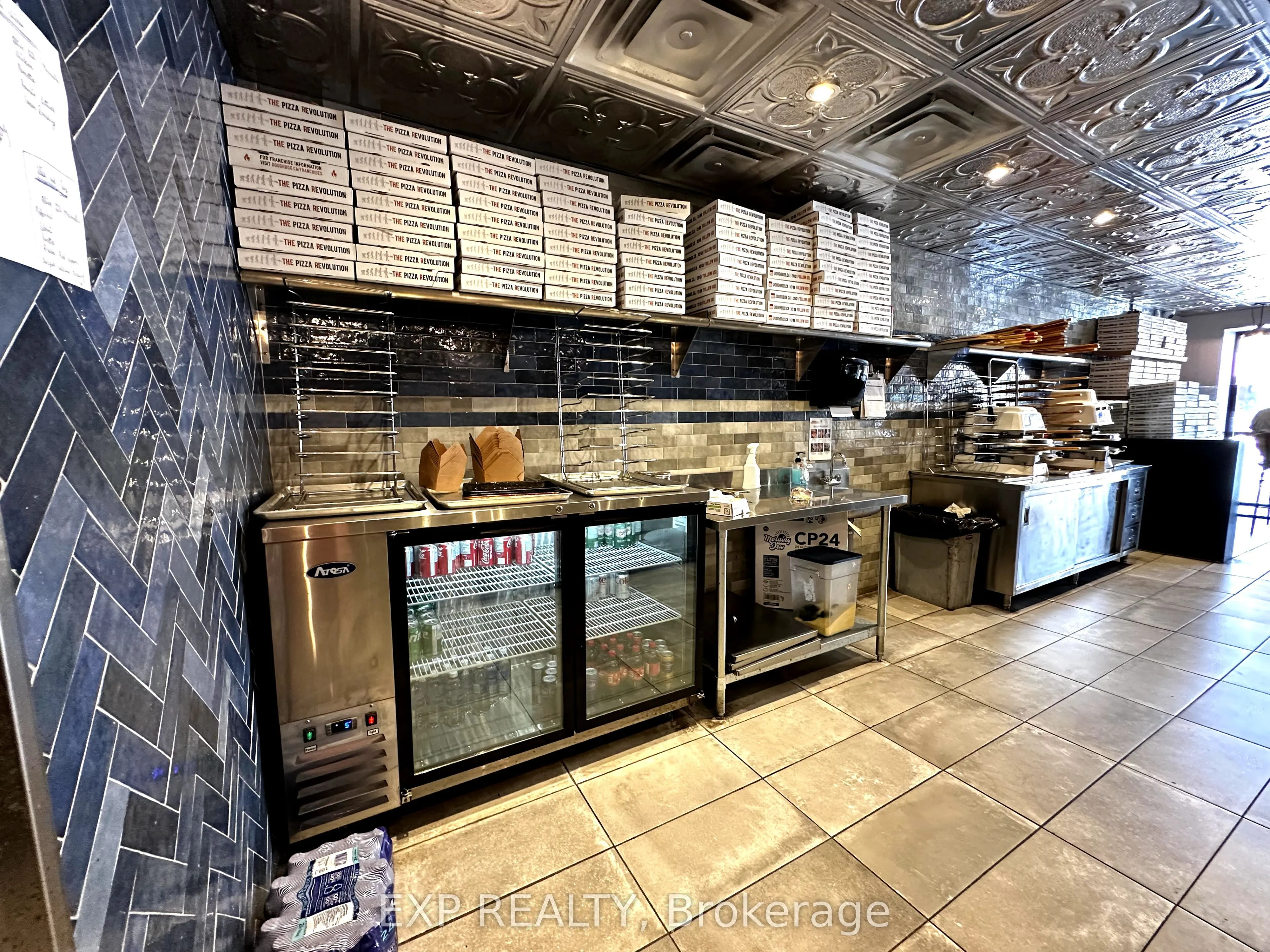 162 Lakeshore Road E