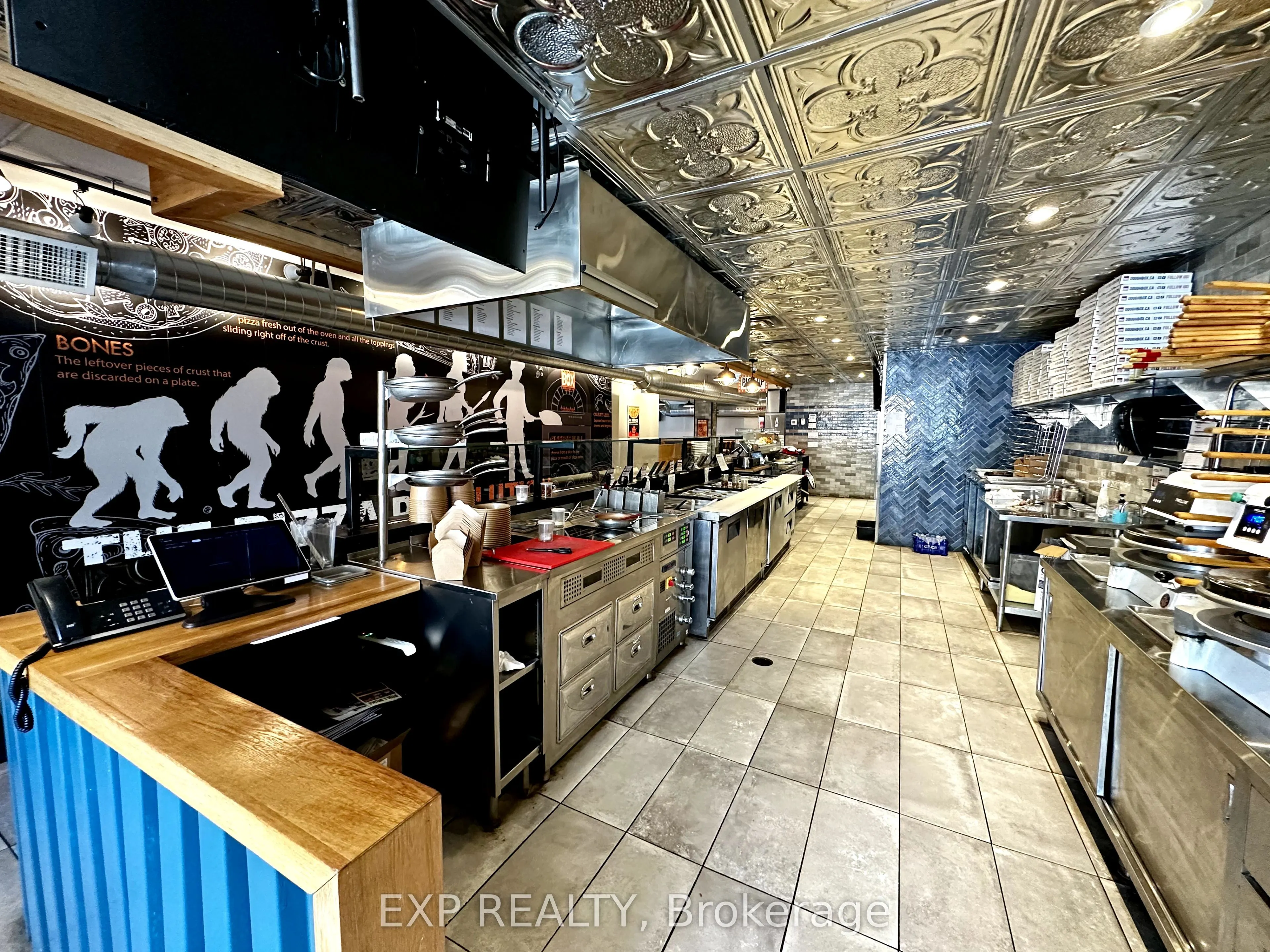 162 Lakeshore Road E
