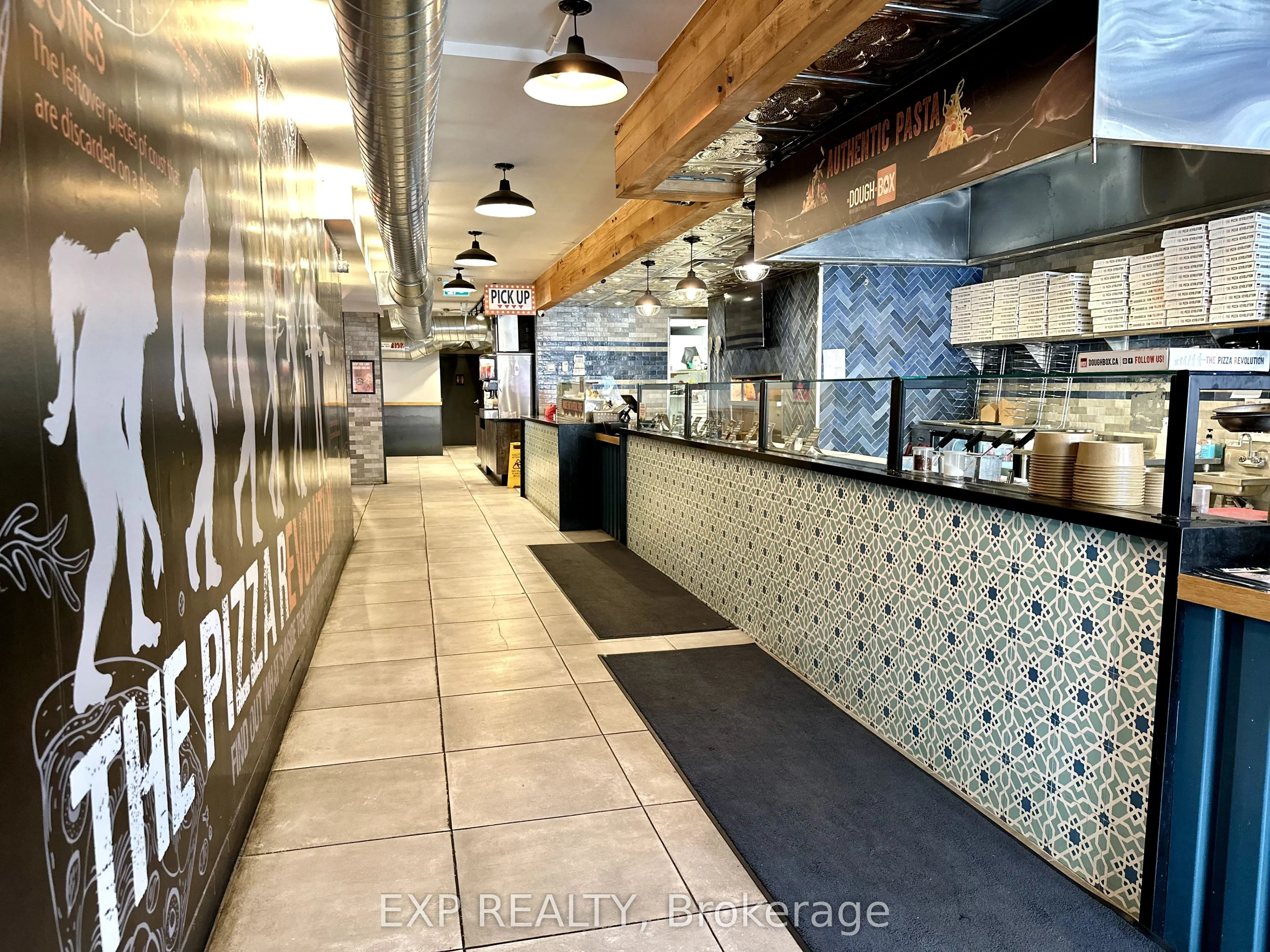 162 Lakeshore Road E