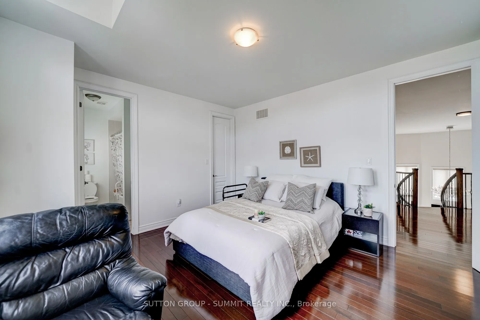 6 Flanders Road