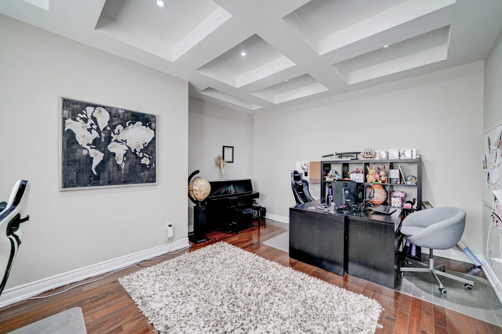 6 Flanders Road
