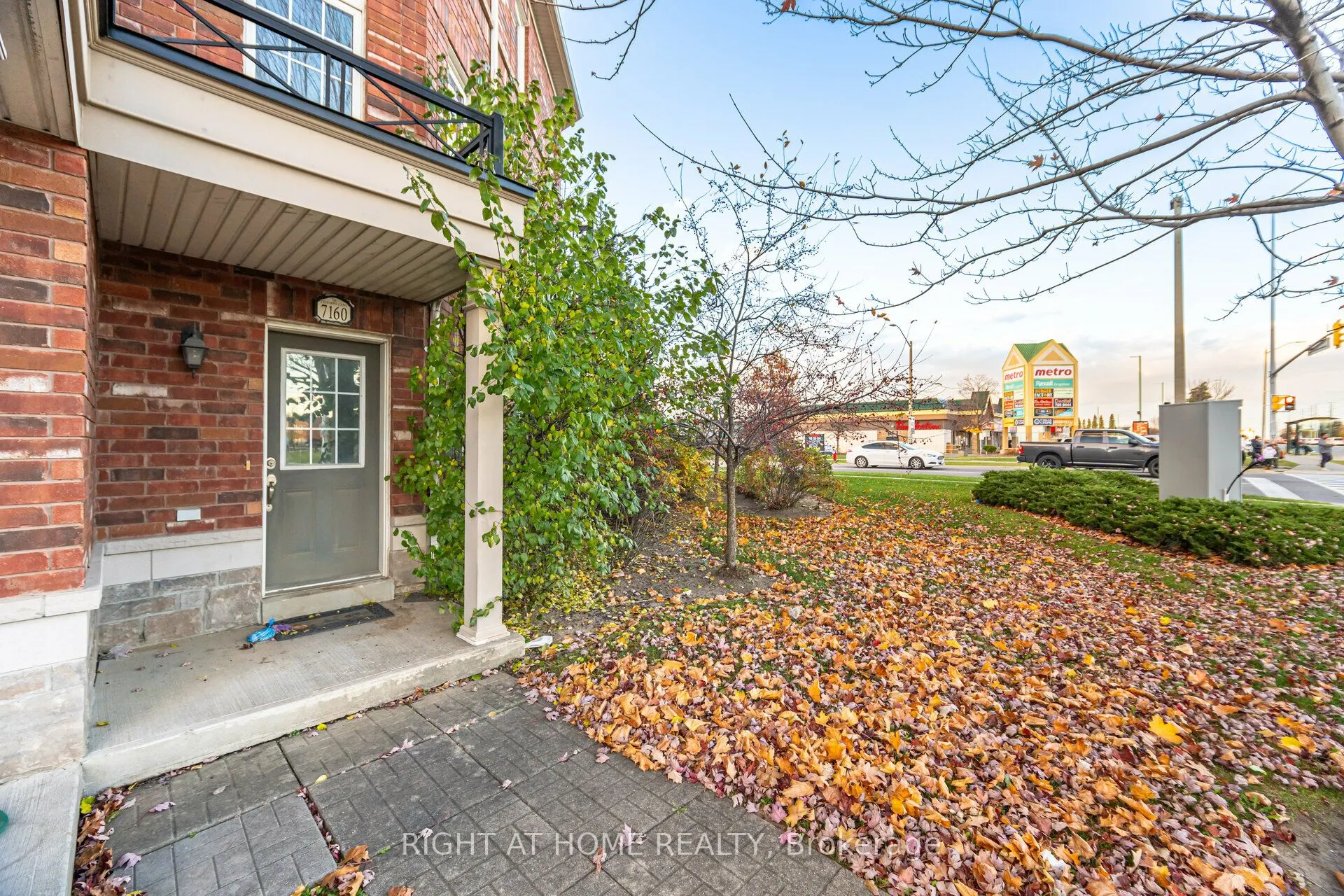 7160 Triumph Lane, #45