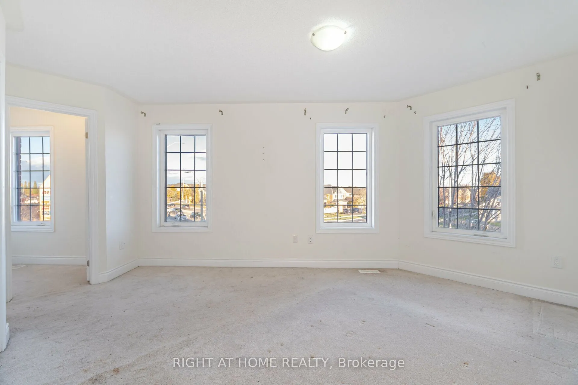7160 Triumph Lane, #45