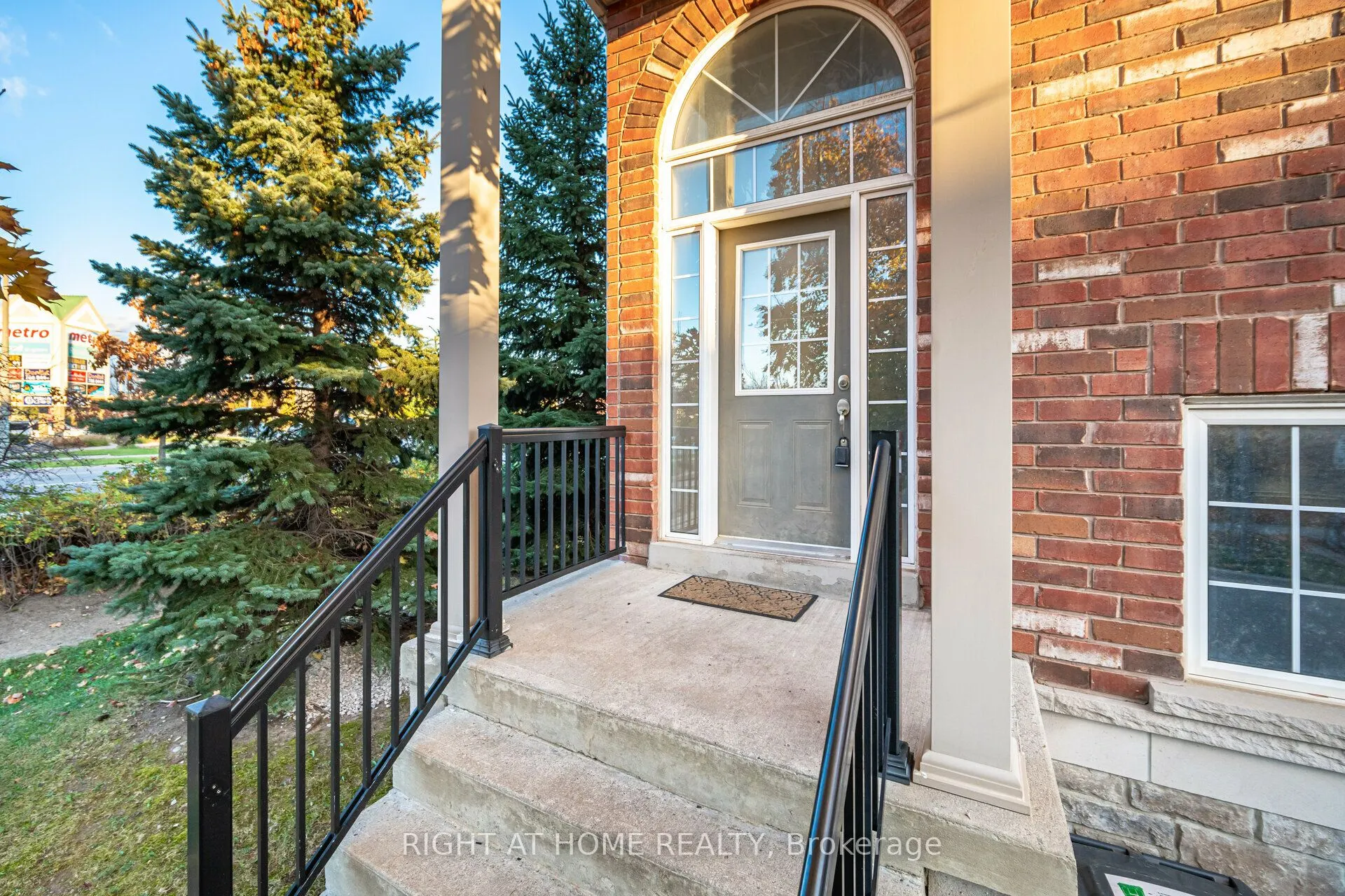 7160 Triumph Lane, #45