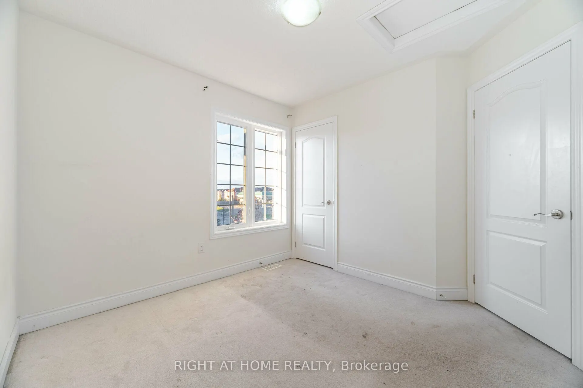 7160 Triumph Lane, #45