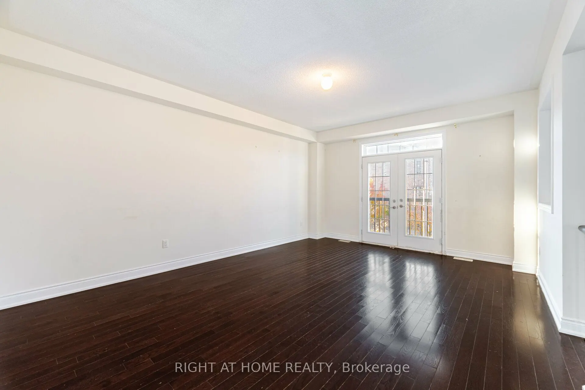 7160 Triumph Lane, #45